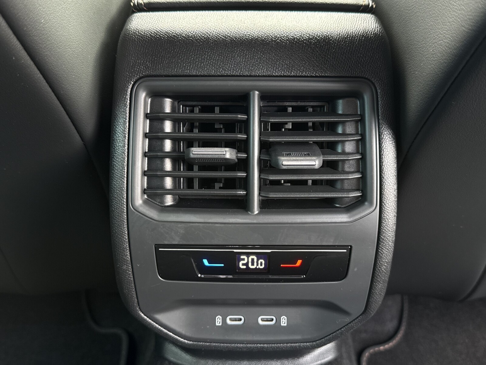 Cupra Formentor - zdjęcie 32