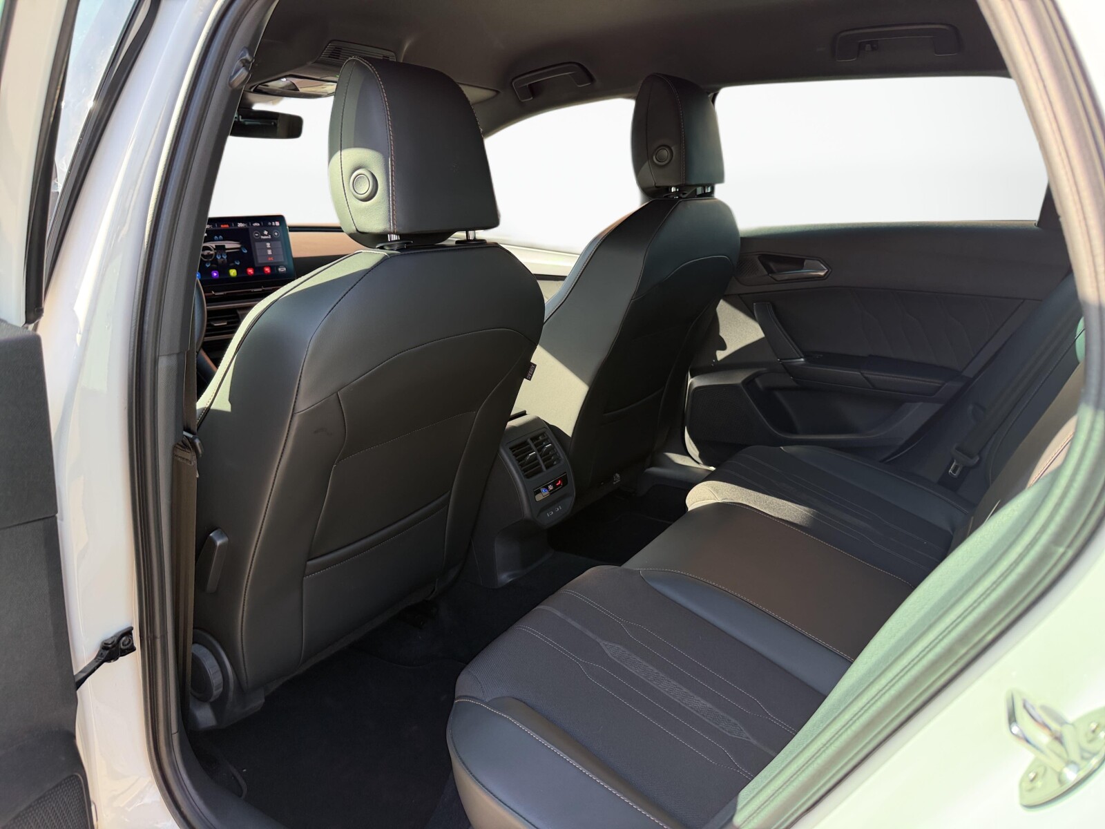 Cupra Leon - zdjęcie 31