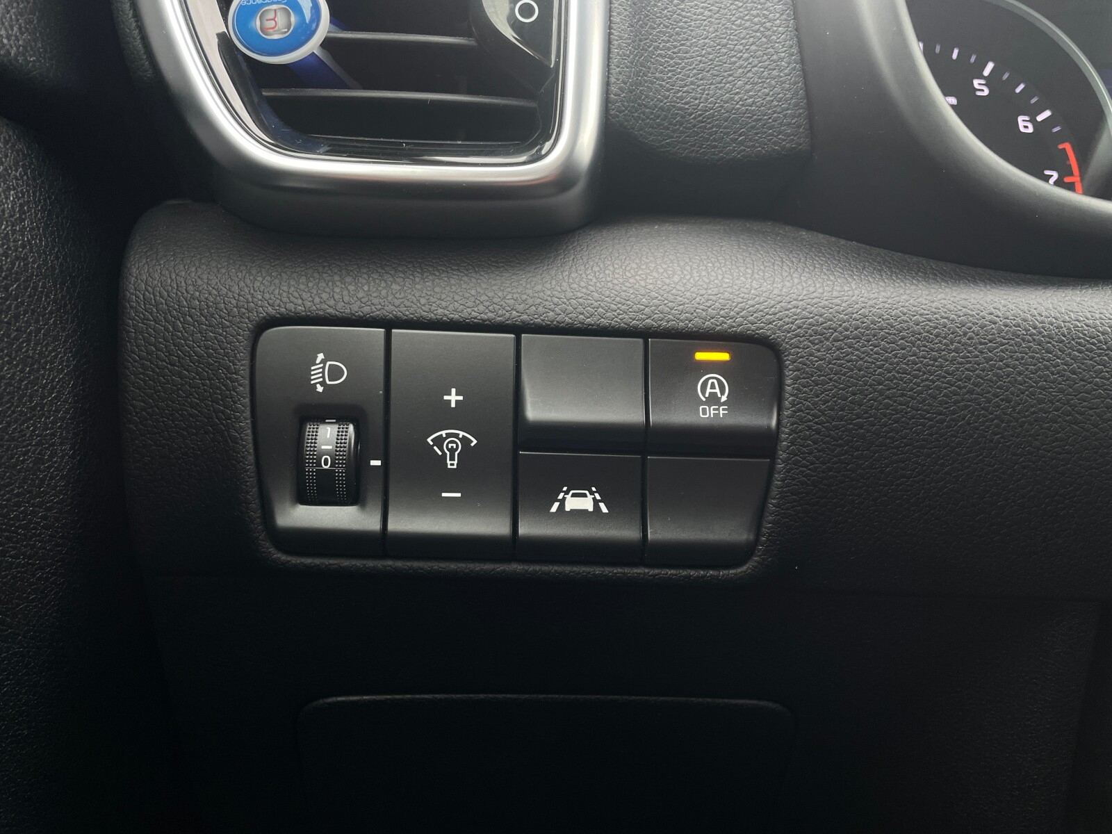 Kia Sportage - zdjęcie 36