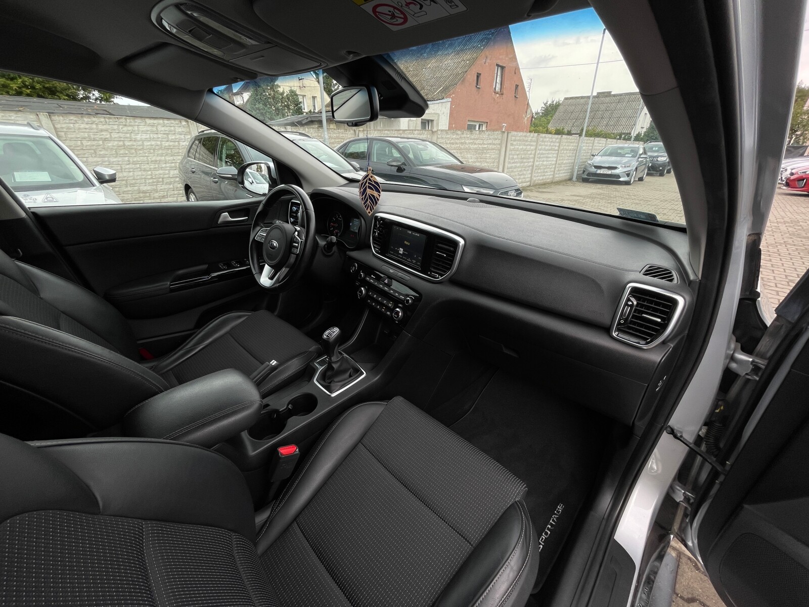 Kia Sportage - zdjęcie 15