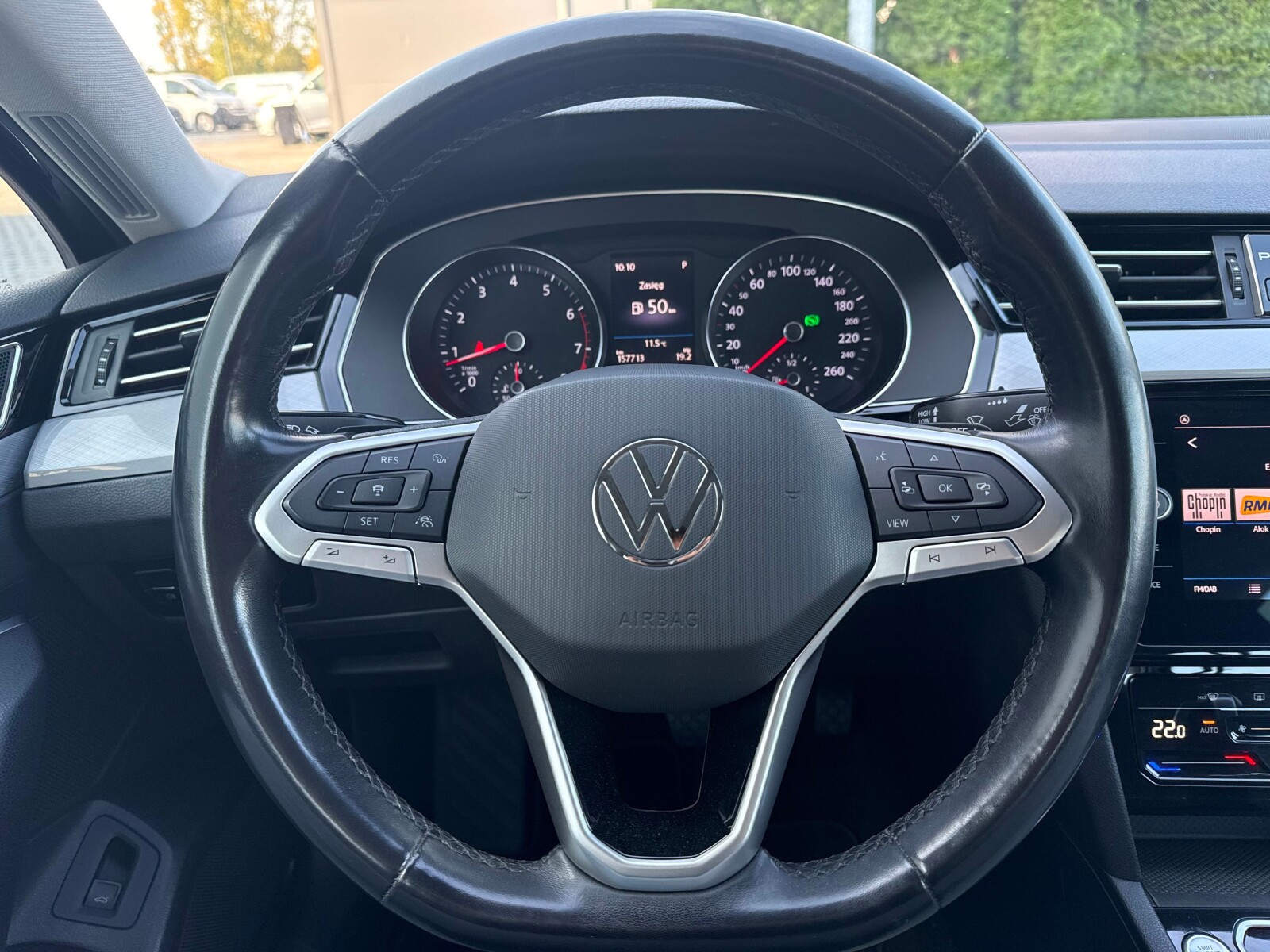 Volkswagen Passat - zdjęcie 15