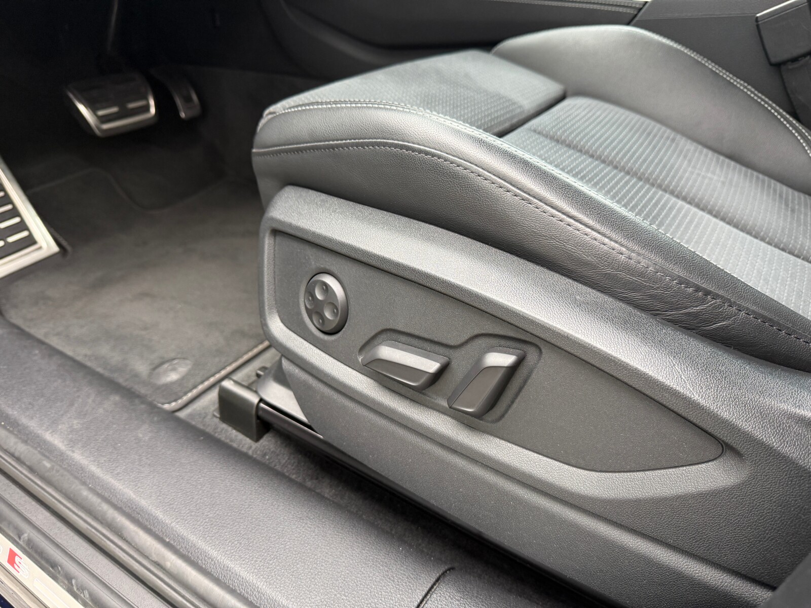 Audi Q5 - zdjęcie 18