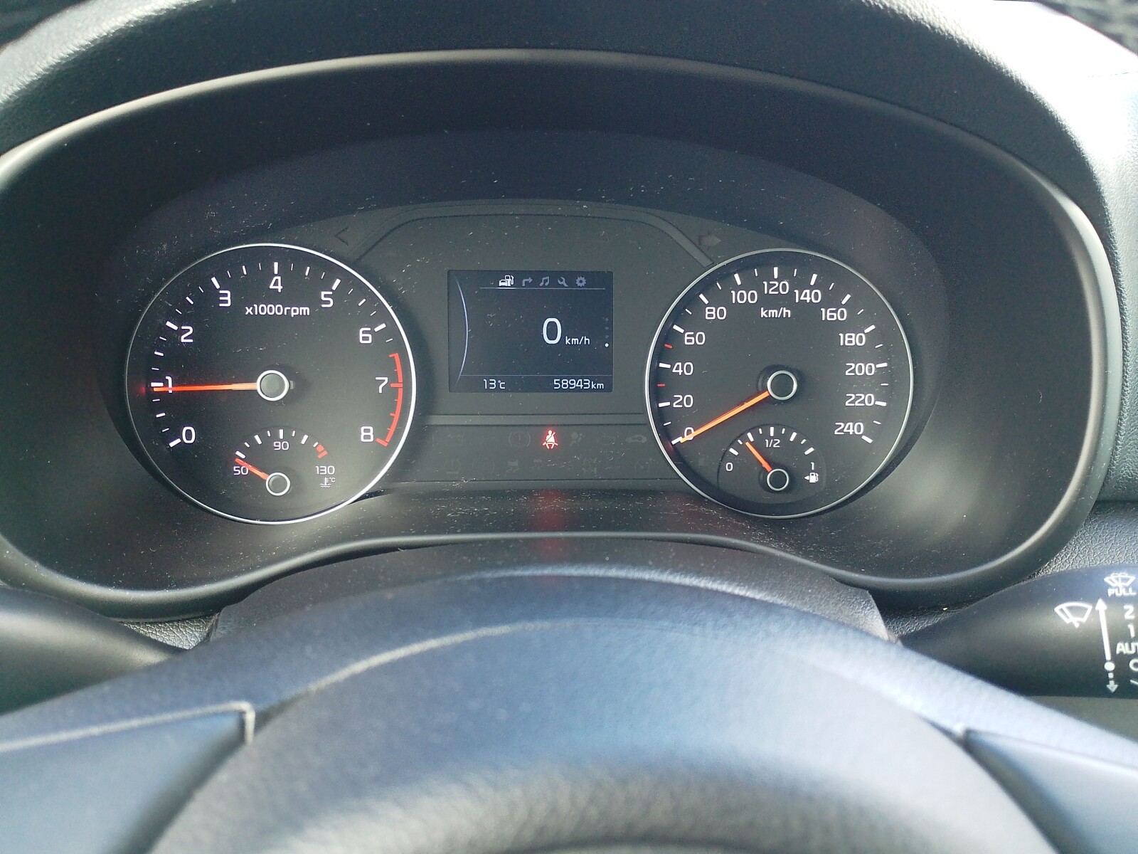 Kia Sportage - zdjęcie 15