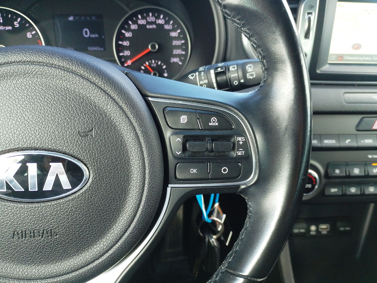 Kia Sportage - zdjęcie 14