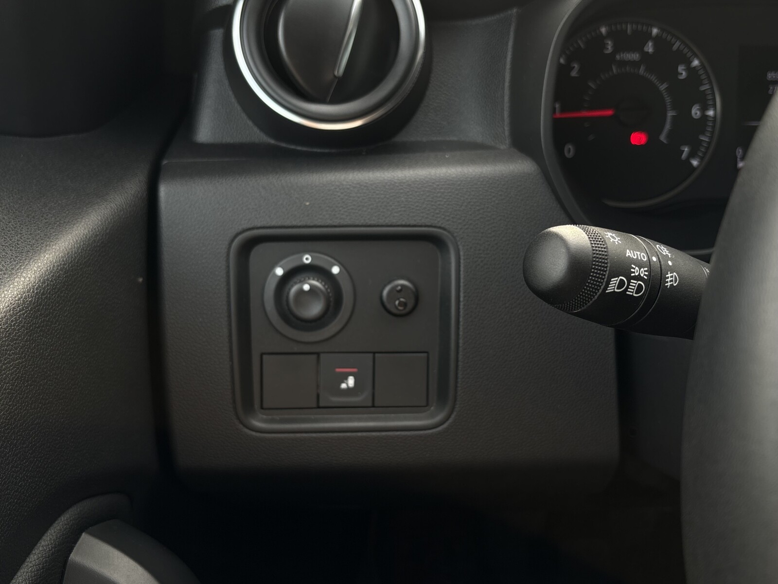 Dacia Duster - zdjęcie 10