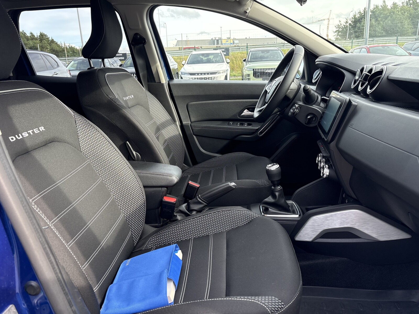 Dacia Duster - zdjęcie 9
