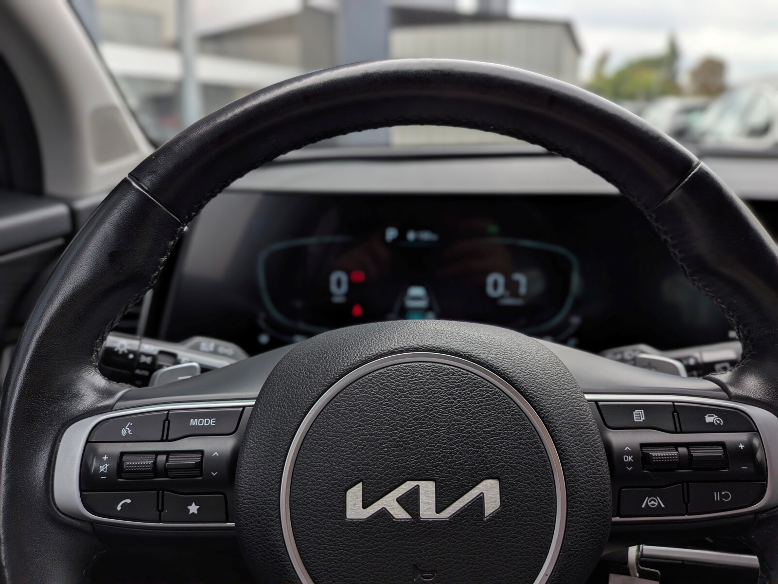 Kia Sportage - zdjęcie 25
