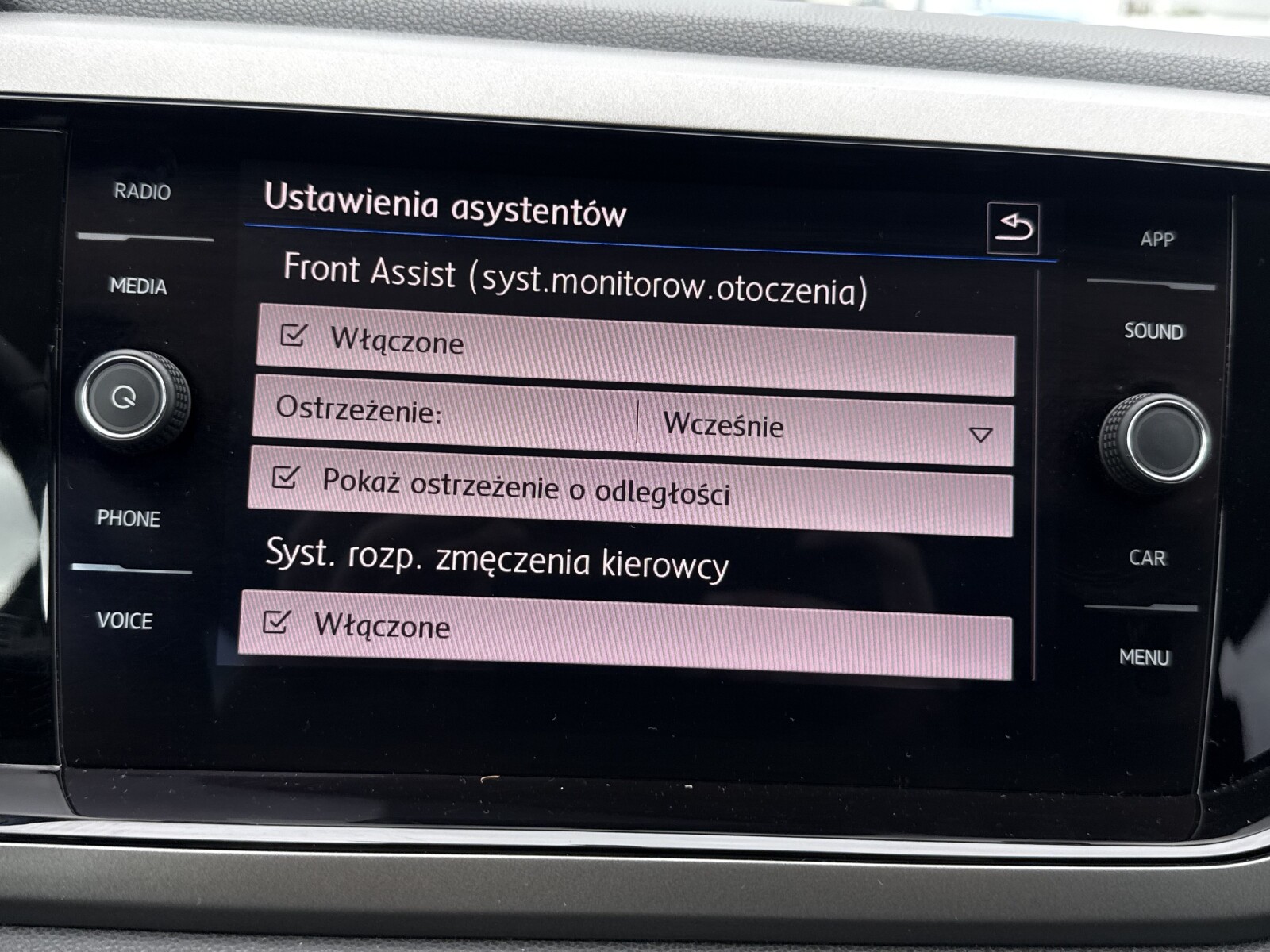 Volkswagen Polo - zdjęcie 26