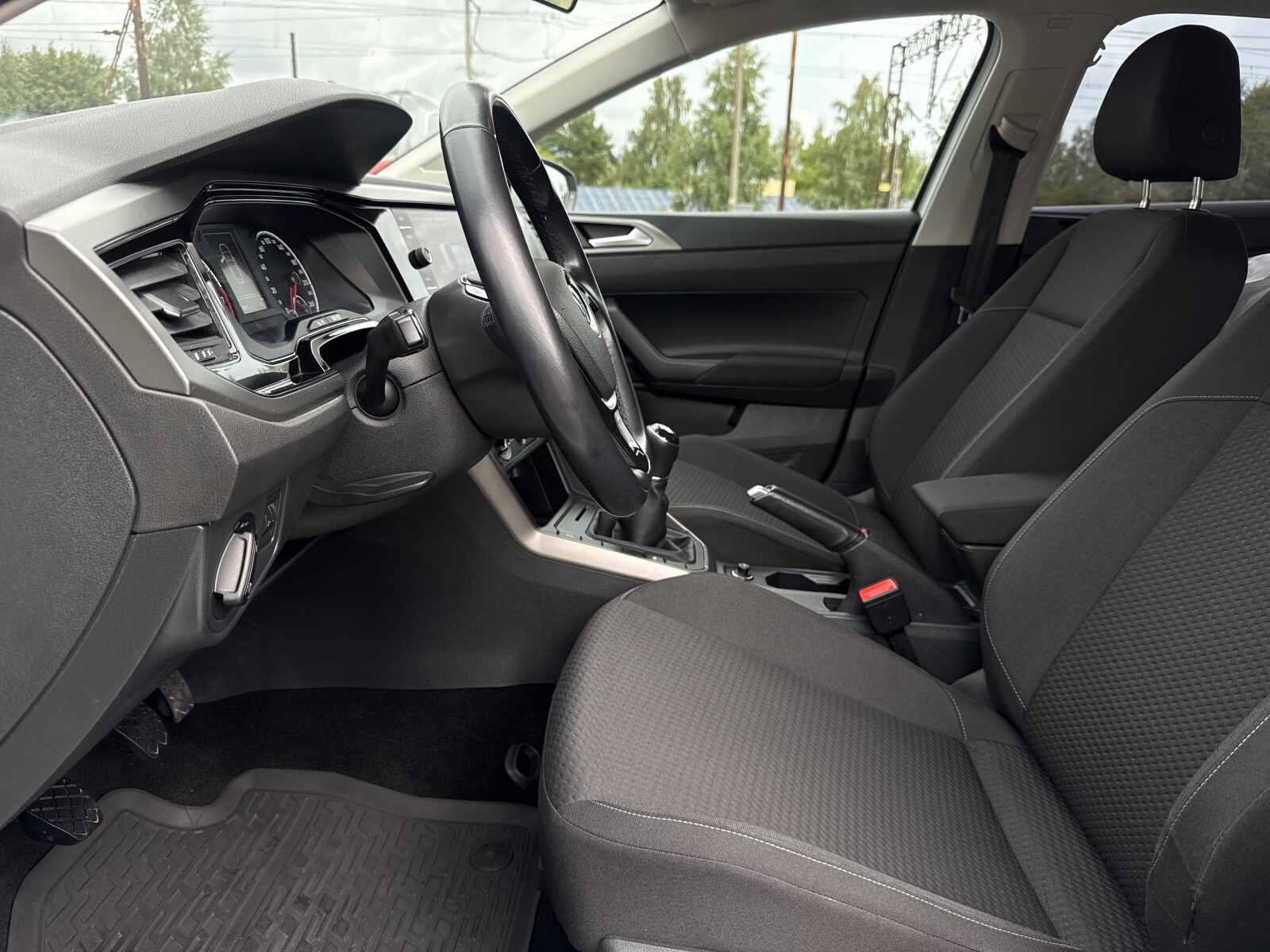 Volkswagen Polo - zdjęcie 10