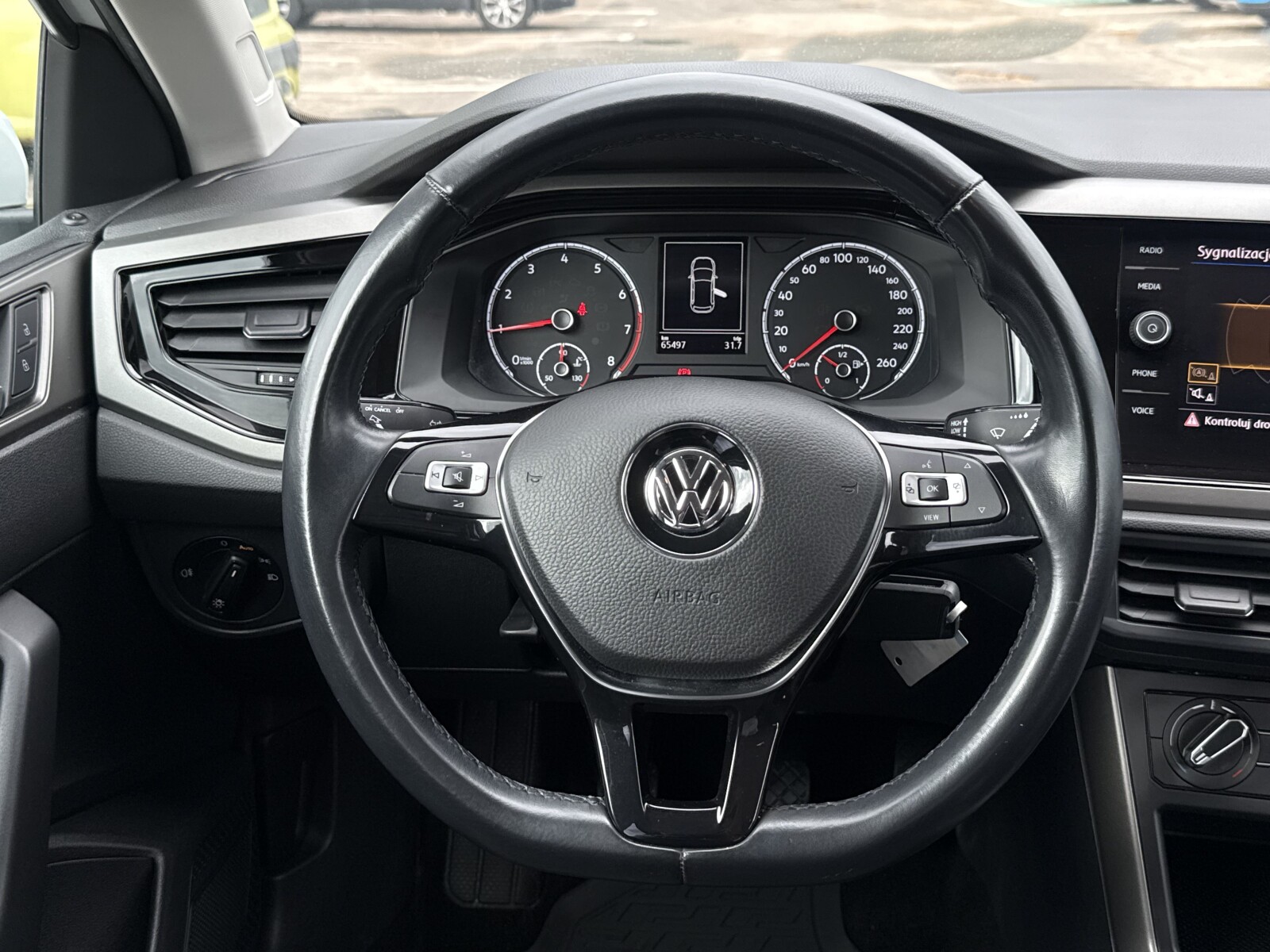 Volkswagen Polo - zdjęcie 14