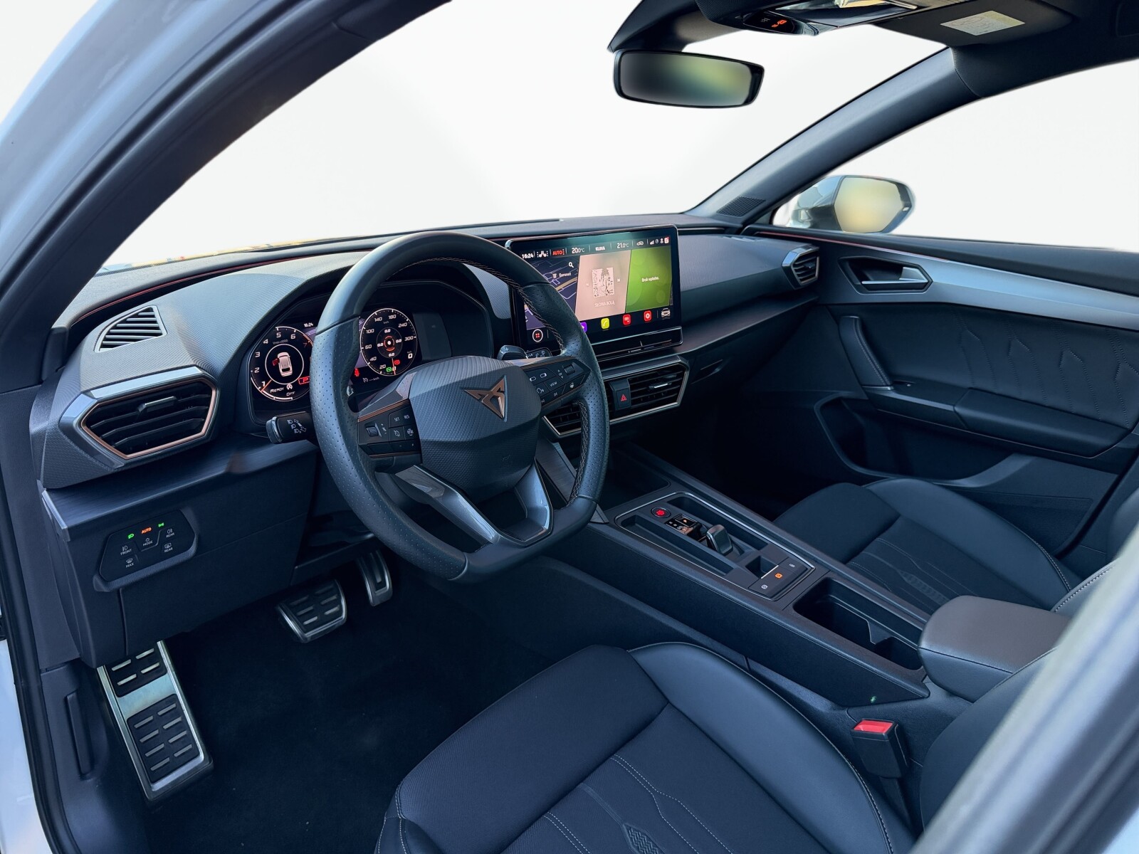 Cupra Leon - zdjęcie 10