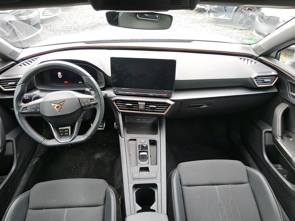 Cupra Leon - zdjęcie 5