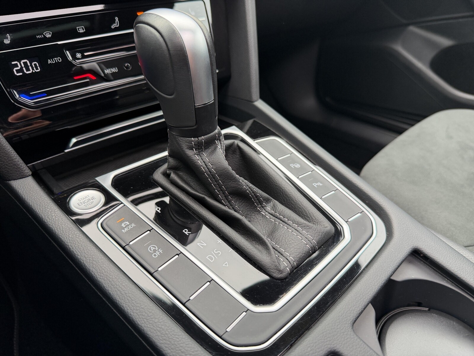 Volkswagen Arteon Shooting Brake - zdjęcie 20