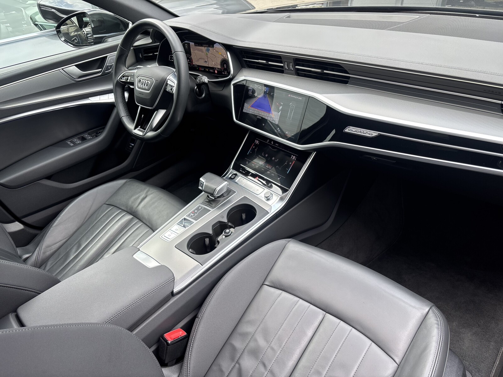 Audi A6 Avant - zdjęcie 39