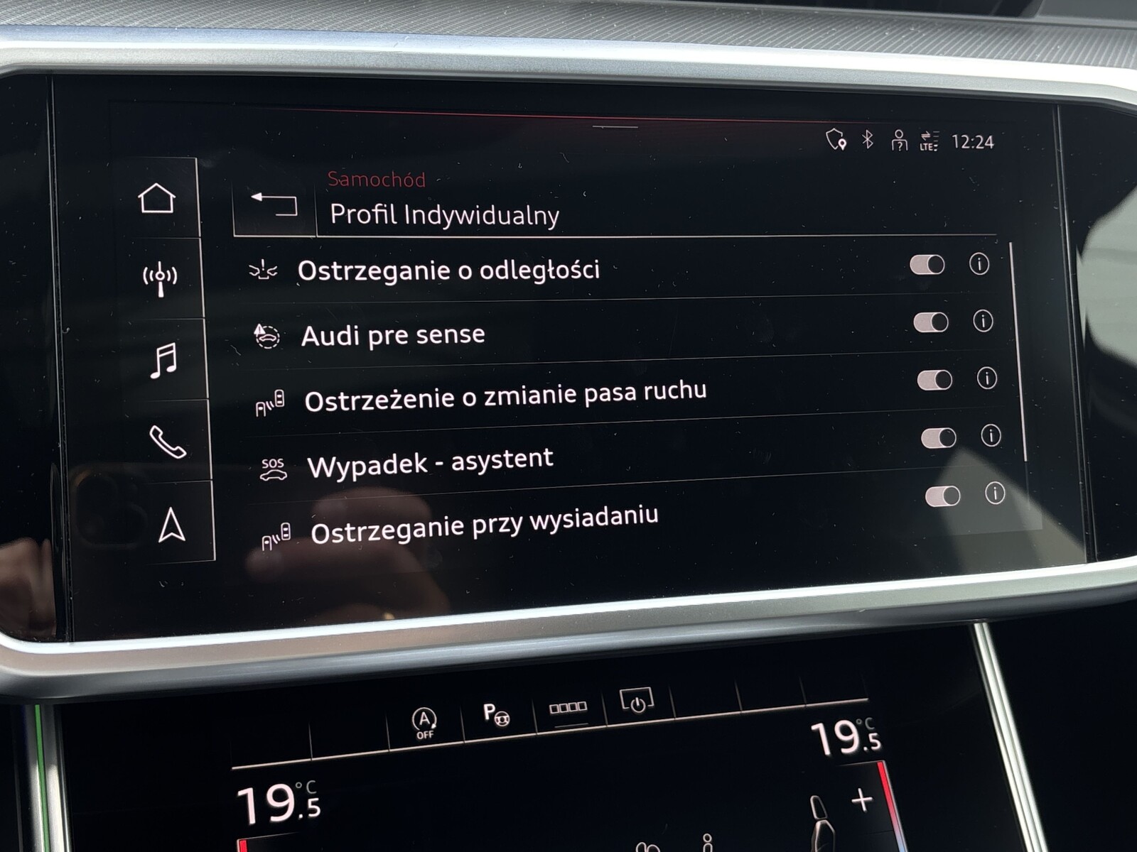 Audi A6 Avant - zdjęcie 27
