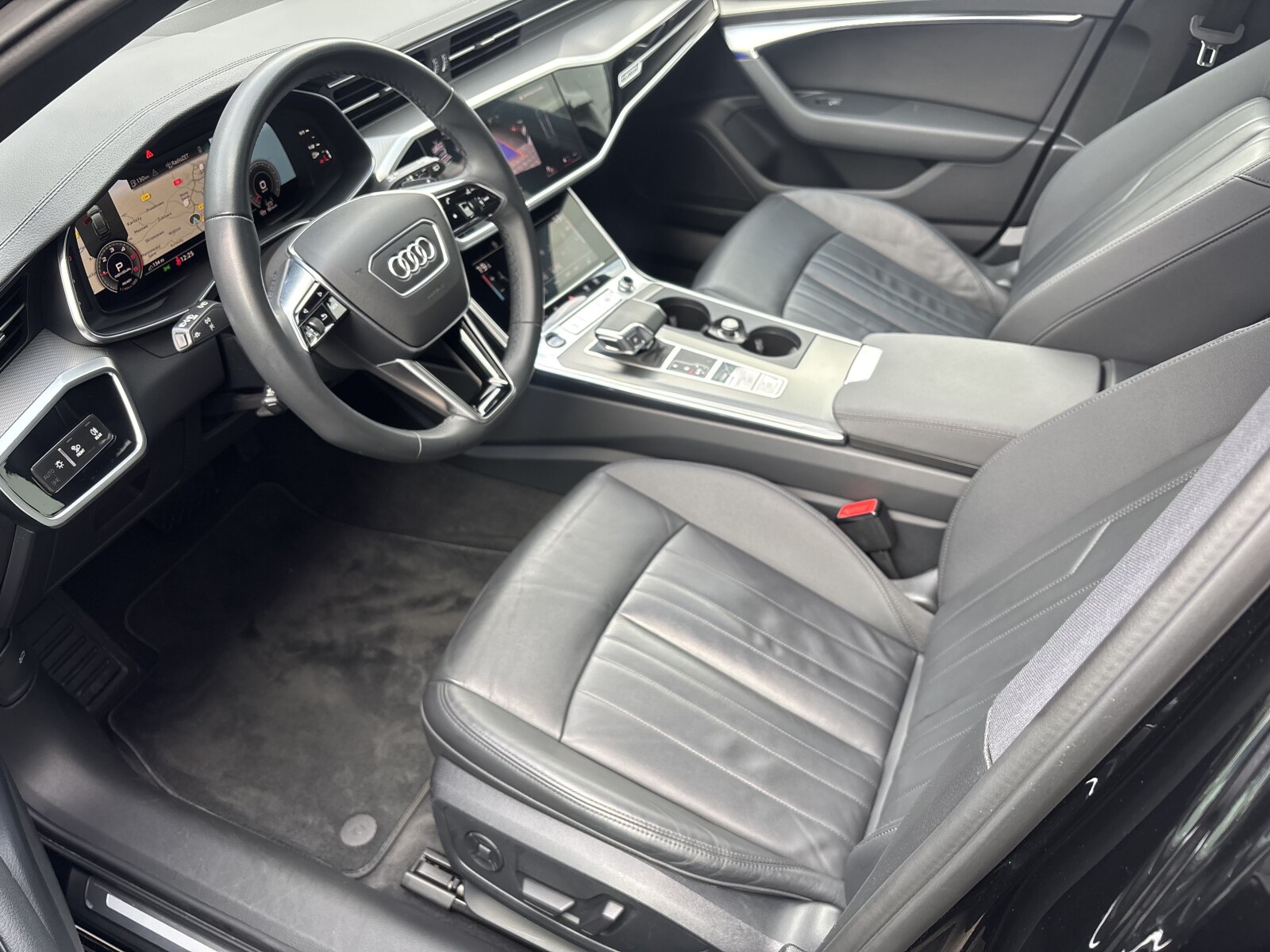 Audi A6 Avant - zdjęcie 16