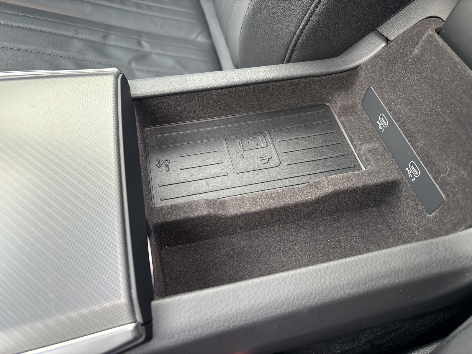 Audi A6 Avant - zdjęcie 20