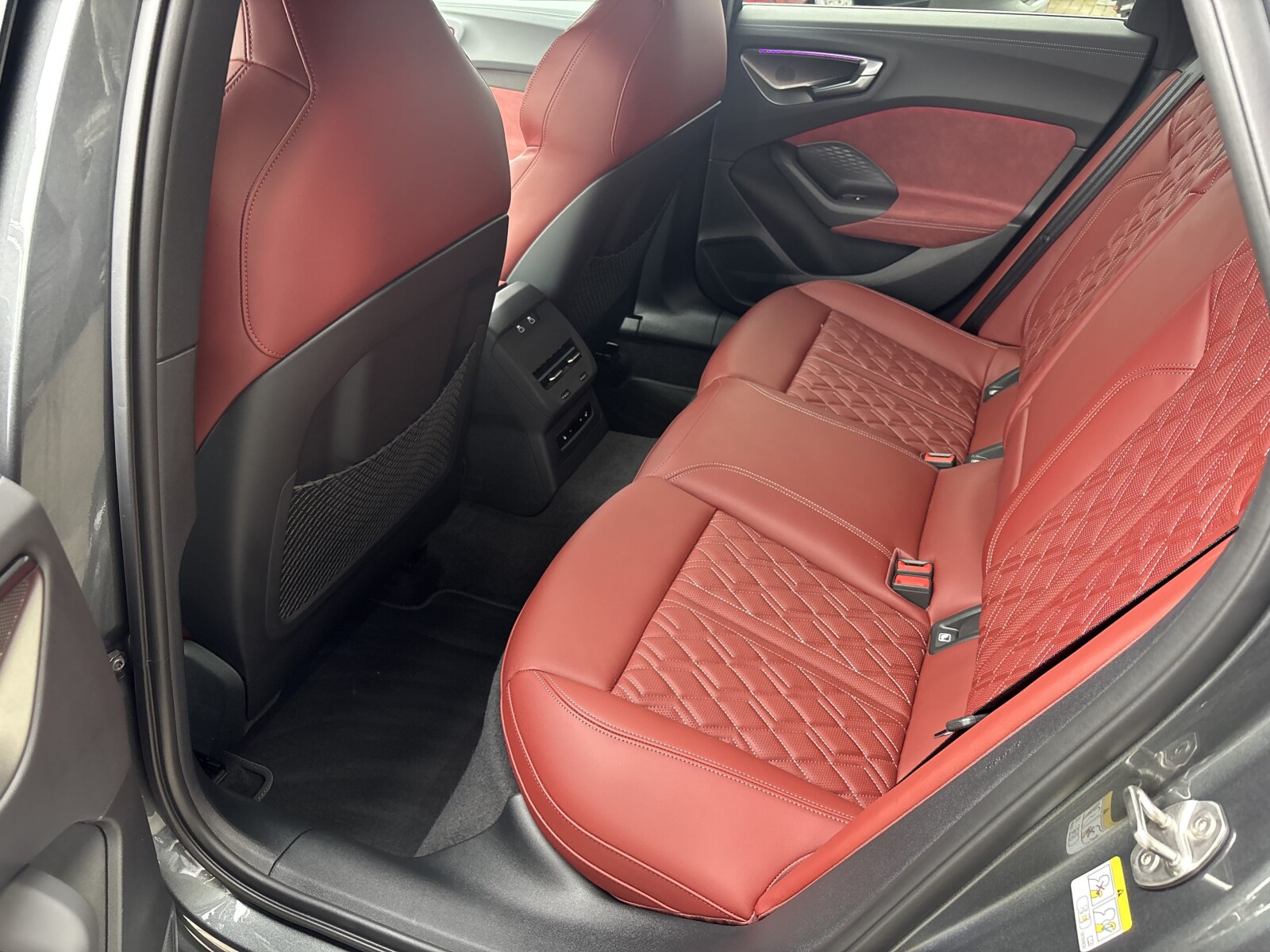 Audi S5 Avant - zdjęcie 30