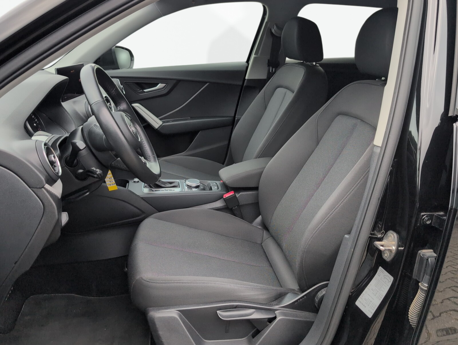 Audi Q2 - zdjęcie 15