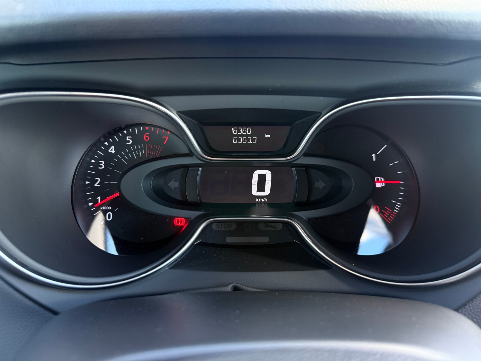 Renault Captur - zdjęcie 20