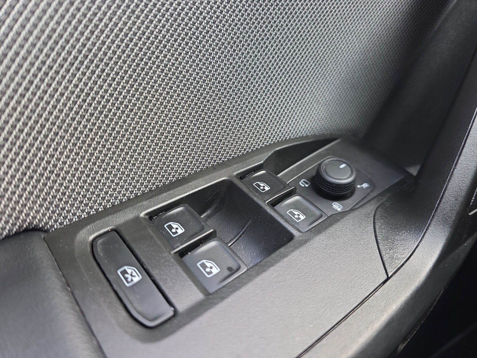 Seat Leon - zdjęcie 10