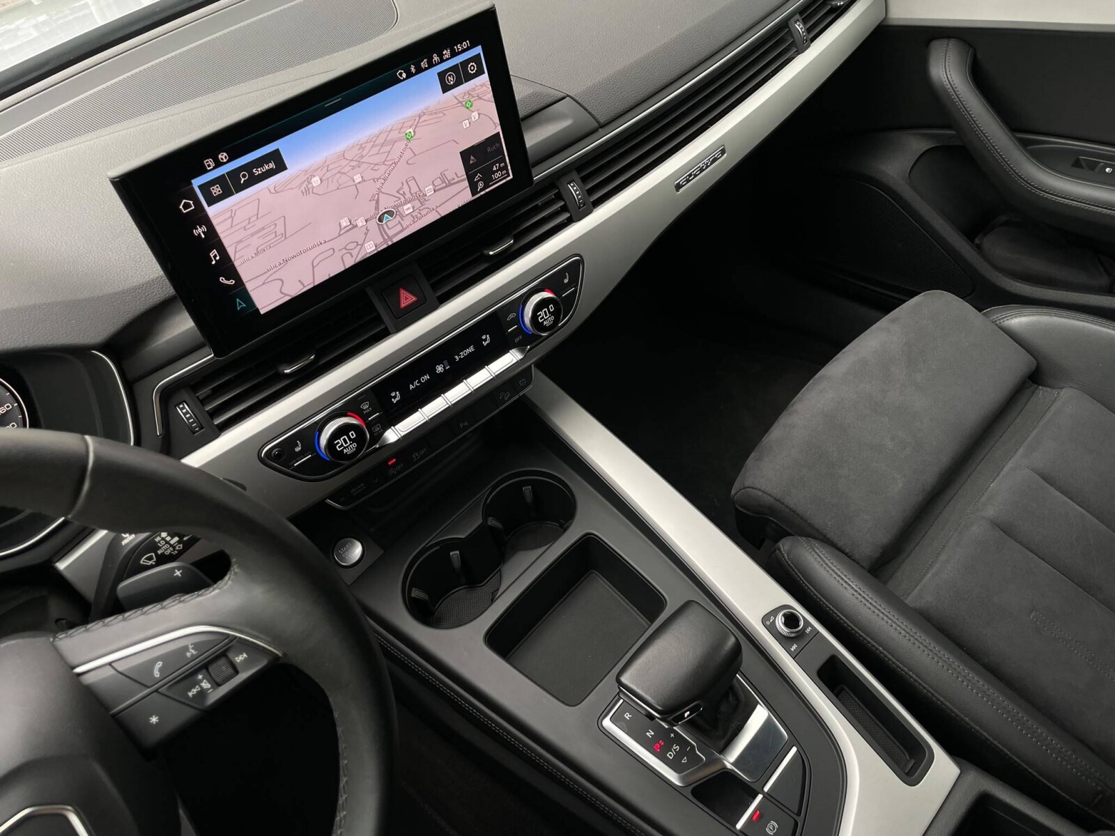 Audi A4 allroad quattro - zdjęcie 33