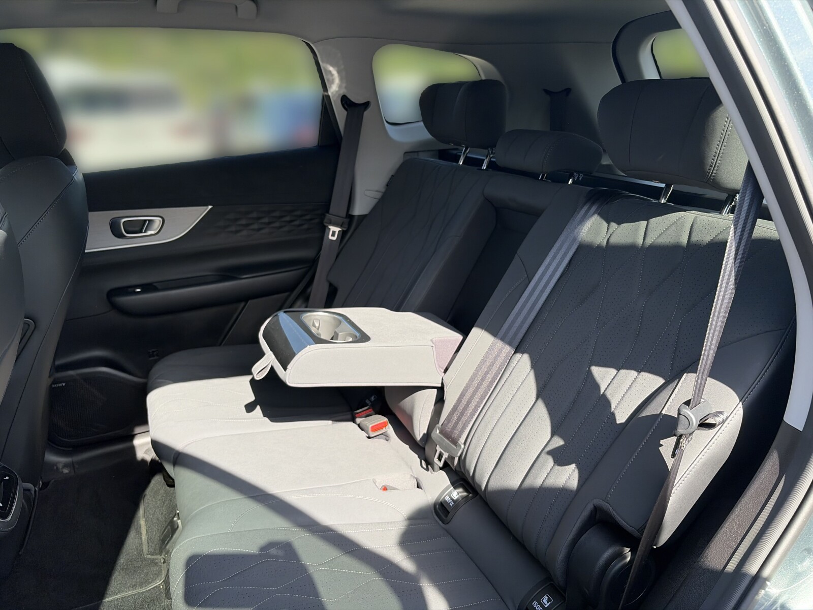 Chery Tiggo 8 PHEV - zdjęcie 16