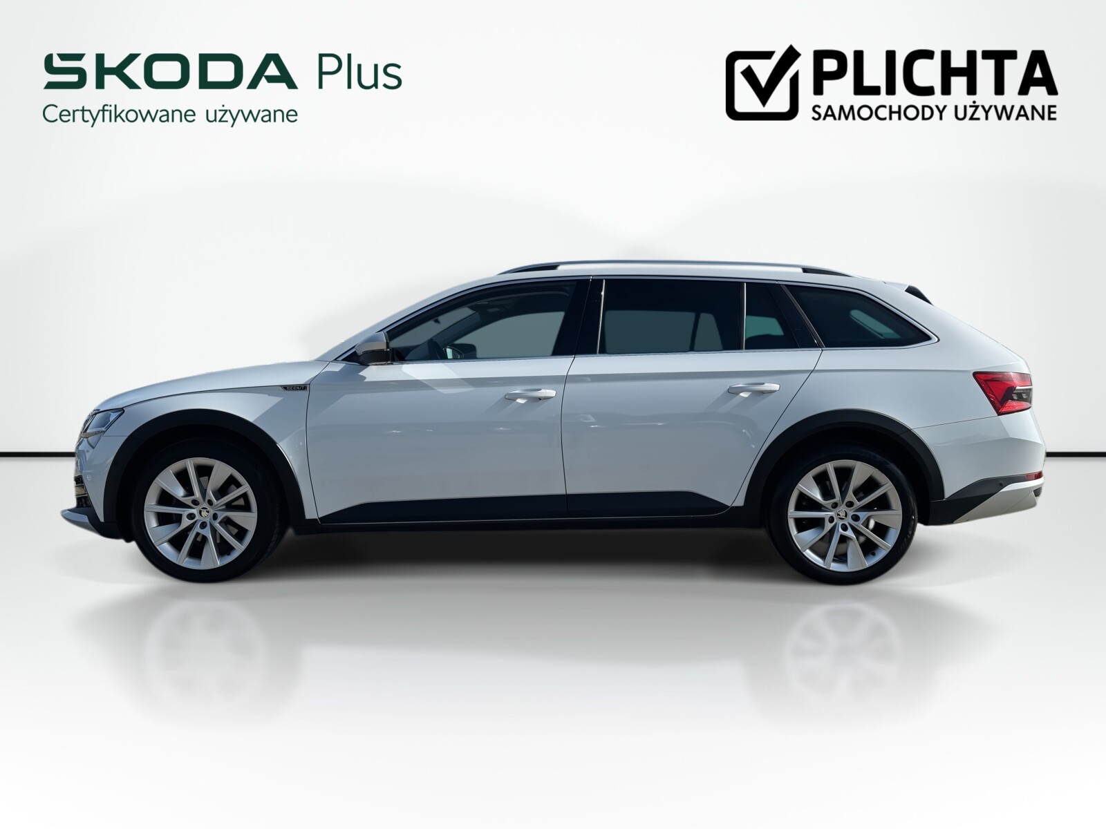 Škoda Superb Combi - zdjęcie 8