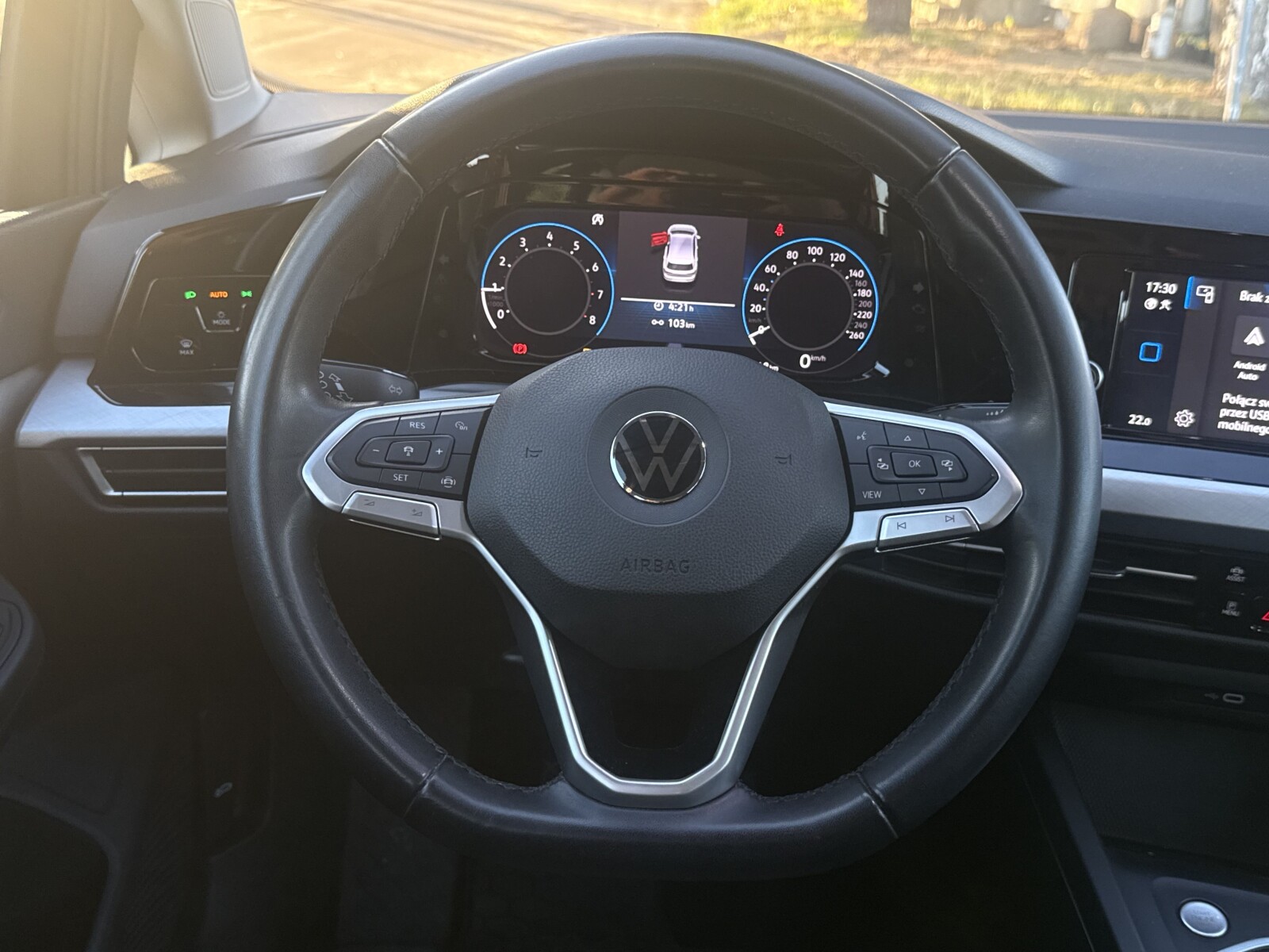 Volkswagen Golf - zdjęcie 14