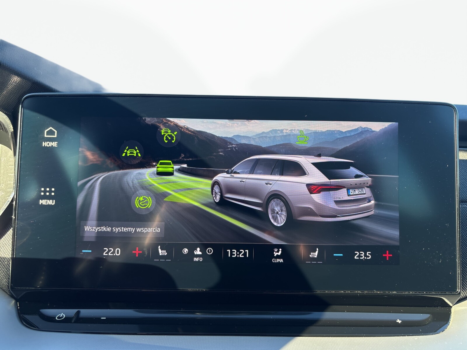 Škoda Octavia Combi - zdjęcie 17