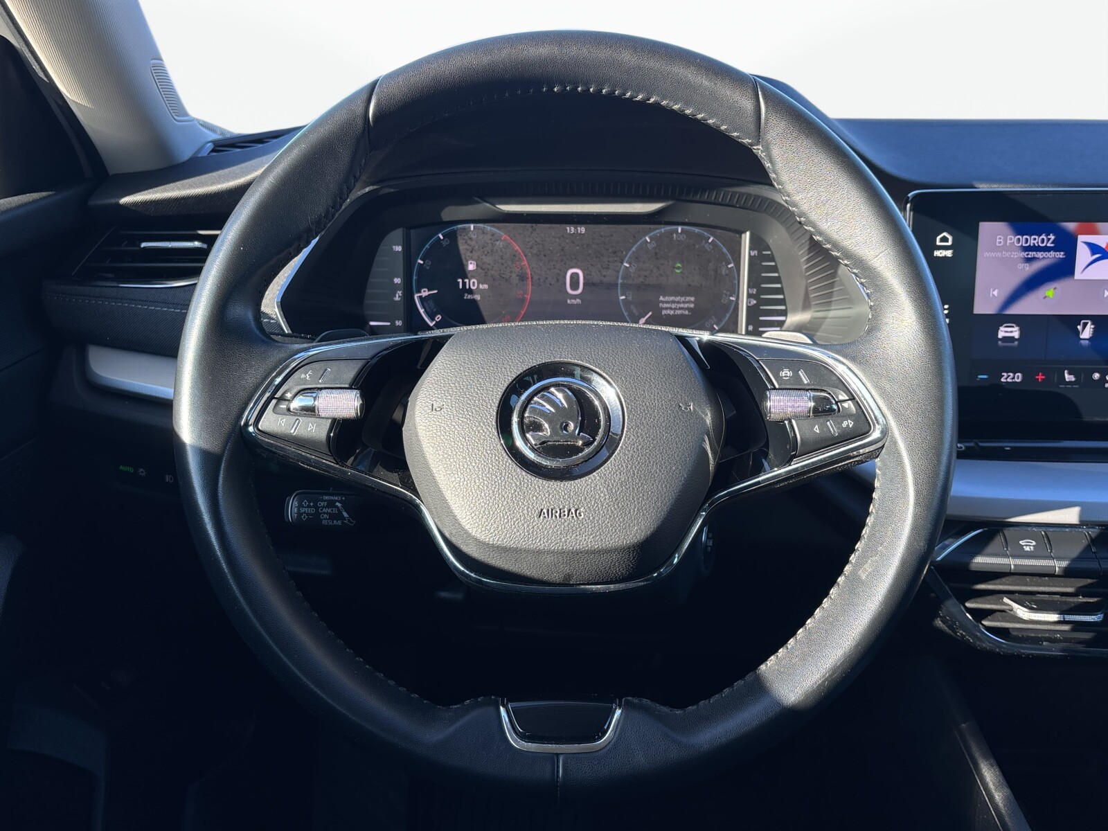 Škoda Octavia Combi - zdjęcie 11