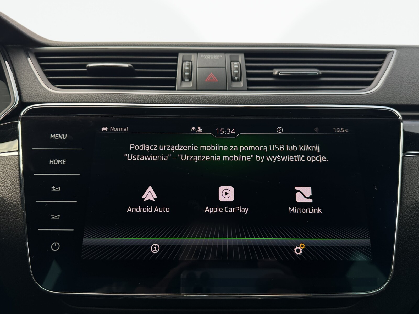 Škoda Superb - zdjęcie 18