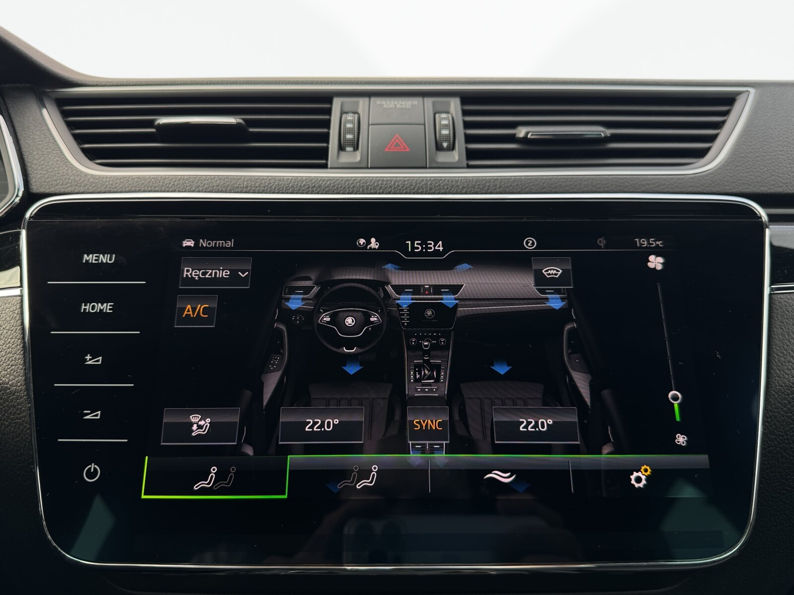 Škoda Superb - zdjęcie 17