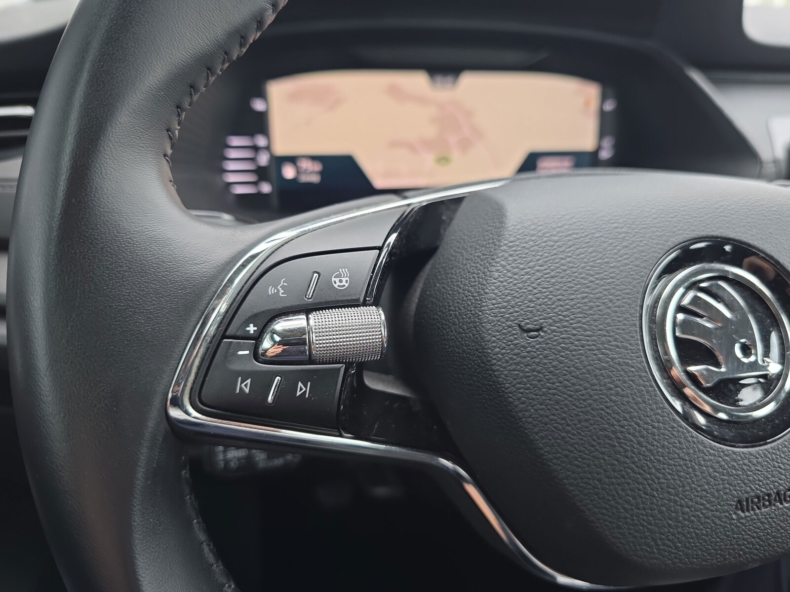 Škoda Octavia - zdjęcie 12