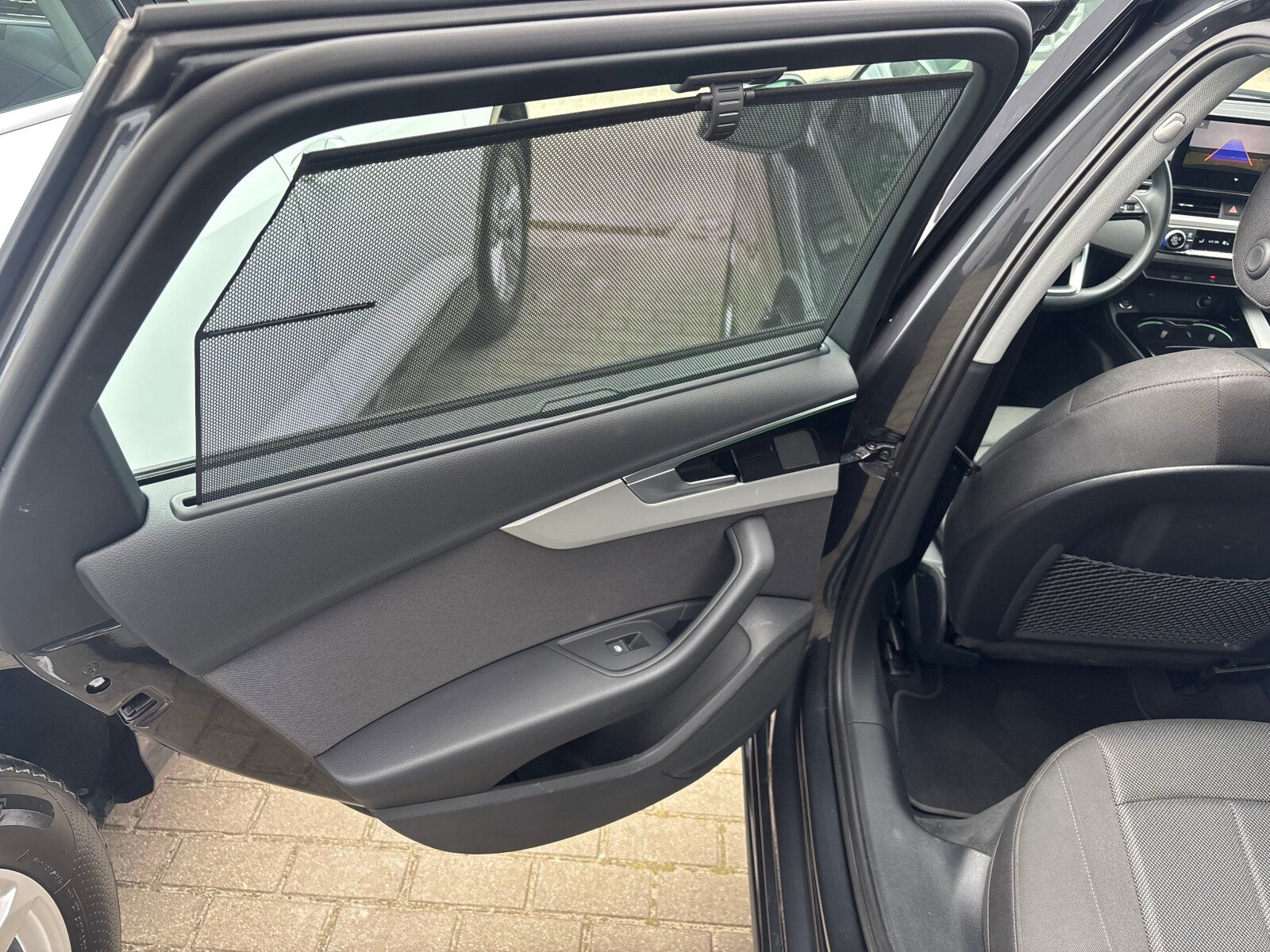 Audi A4 Avant - zdjęcie 25