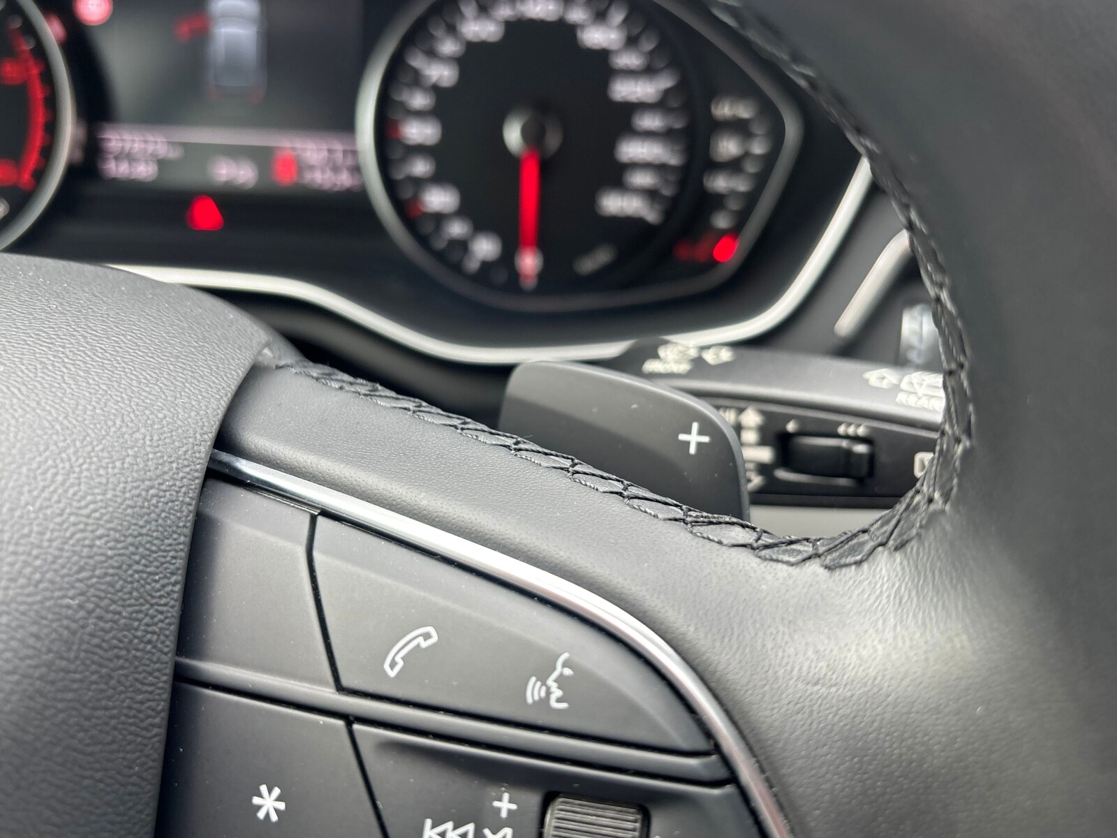 Audi A4 Avant - zdjęcie 15