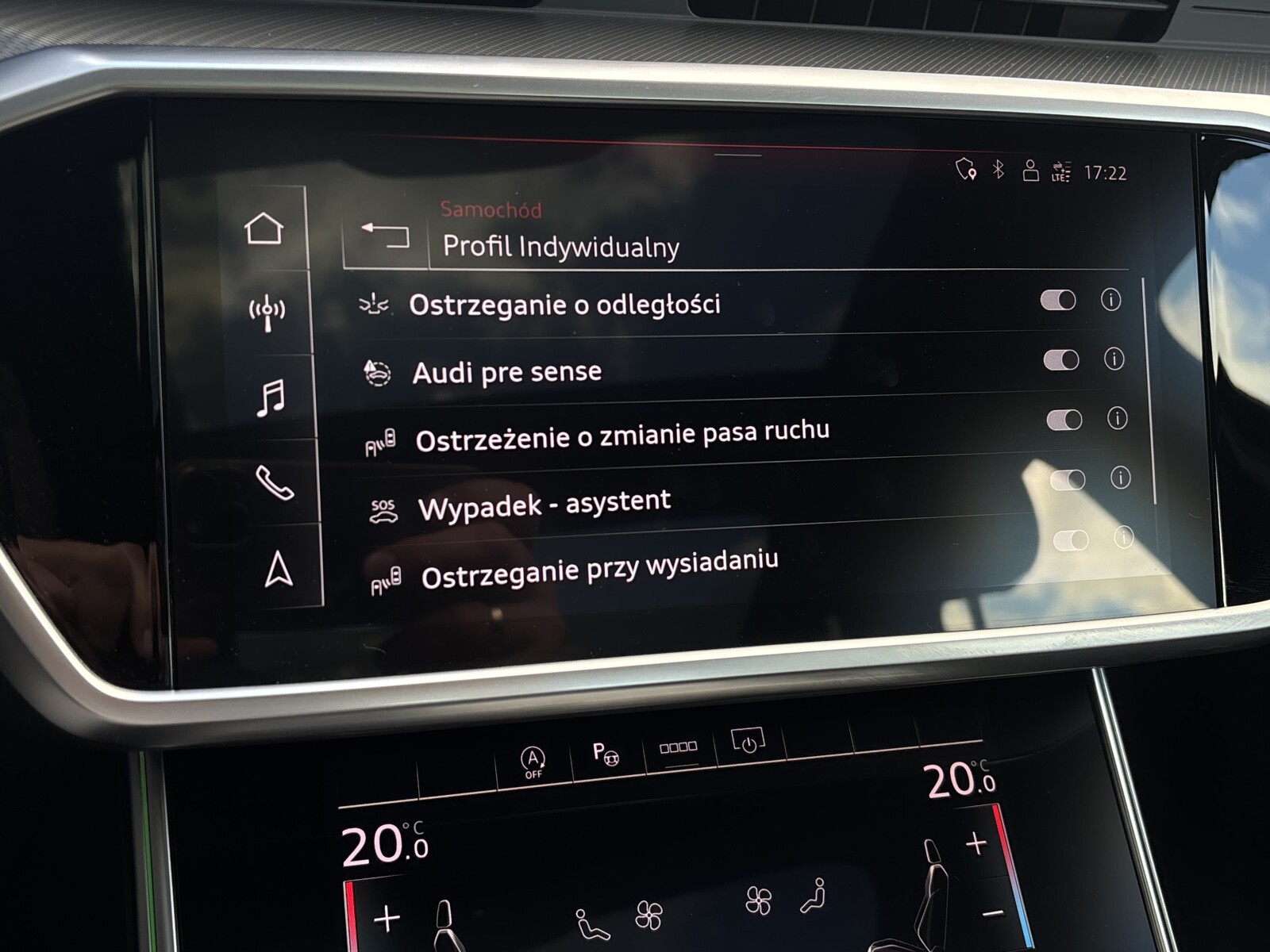 Audi A6 Avant - zdjęcie 35