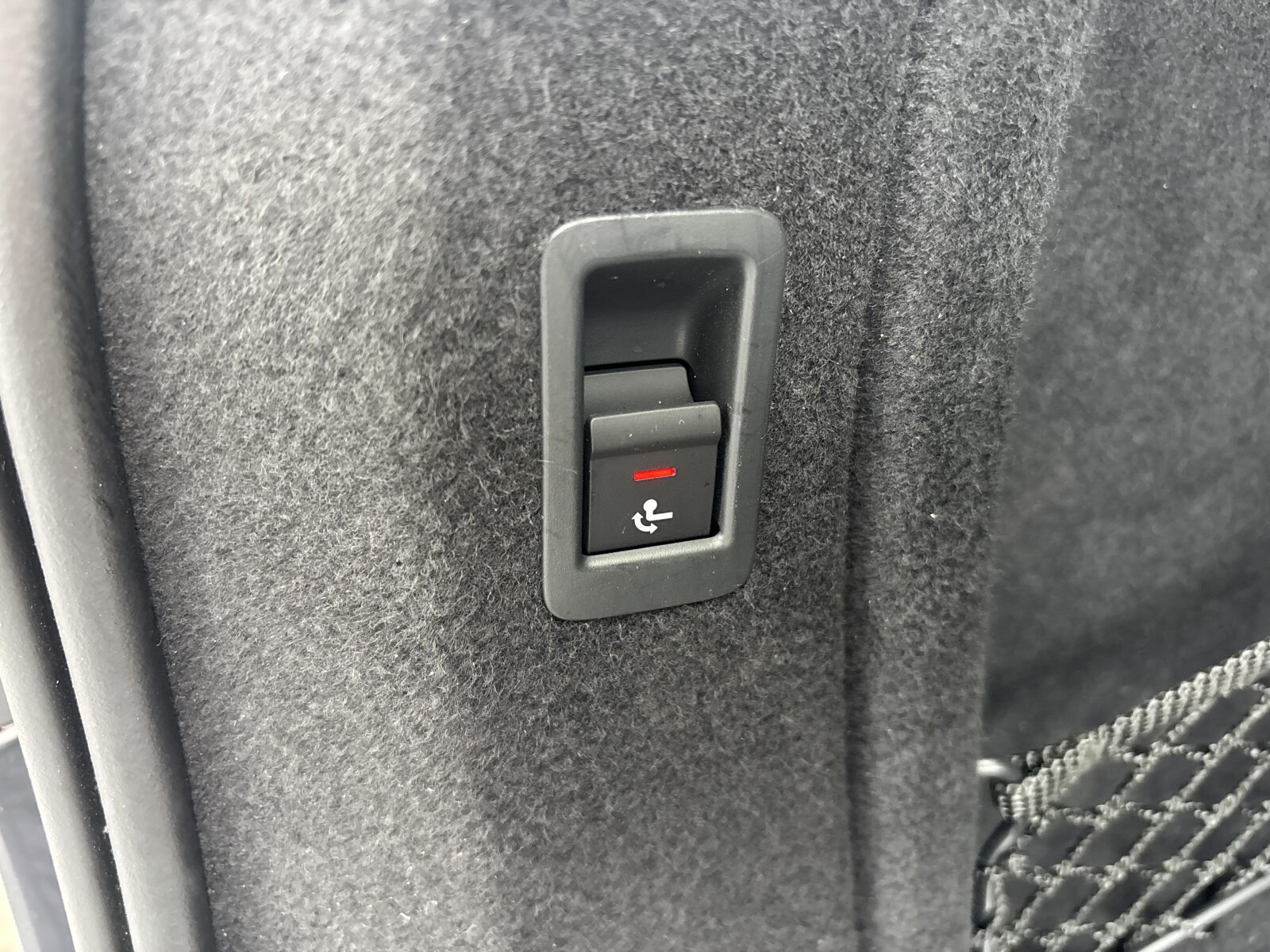 Audi A4 Avant - zdjęcie 35