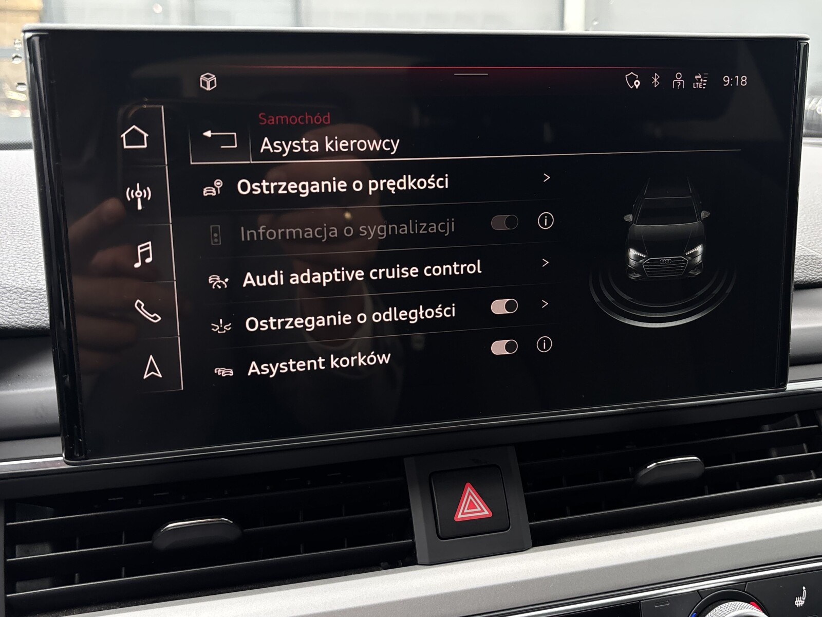 Audi A4 Avant - zdjęcie 26