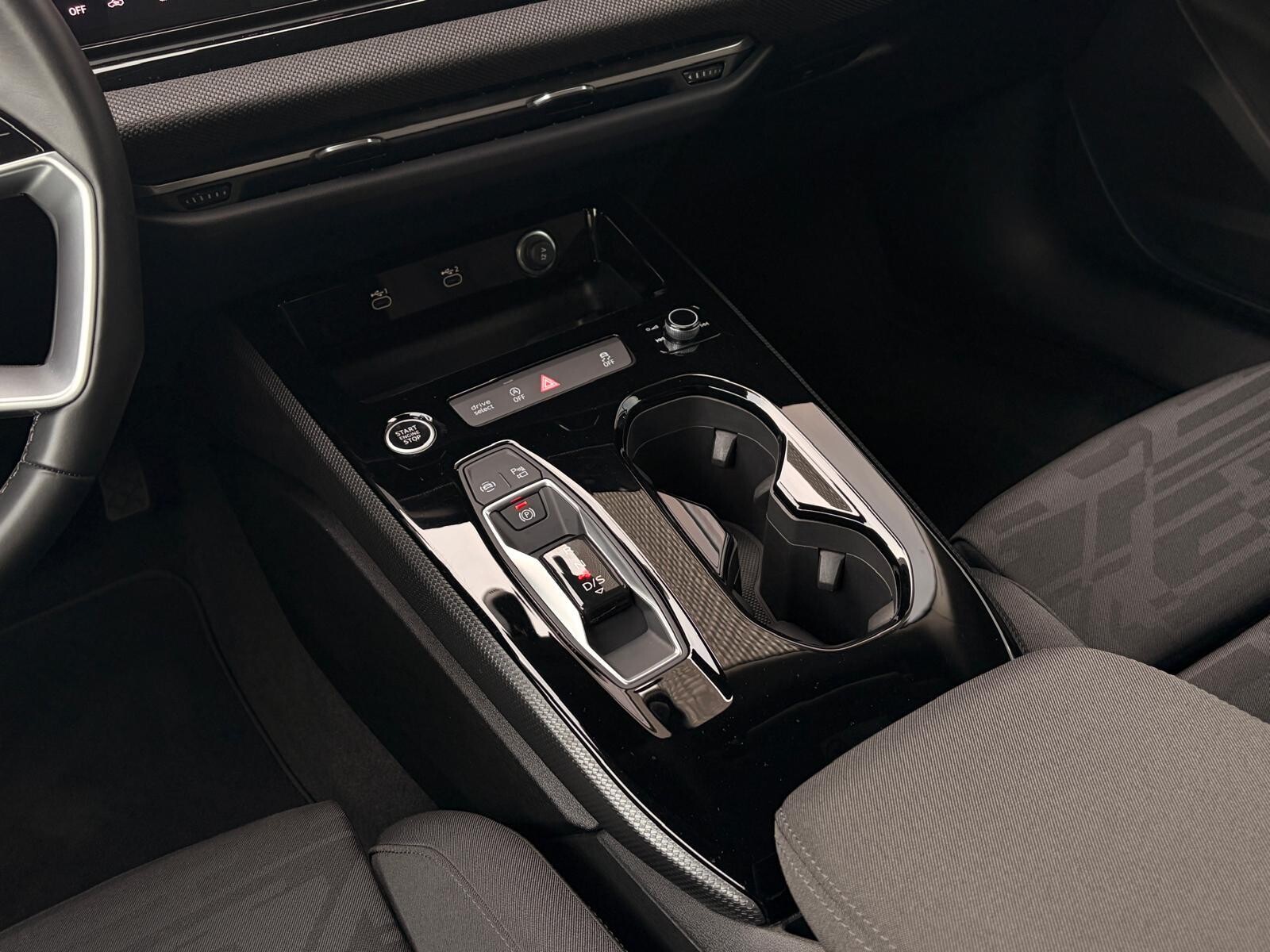 Audi A5 Avant - zdjęcie 26