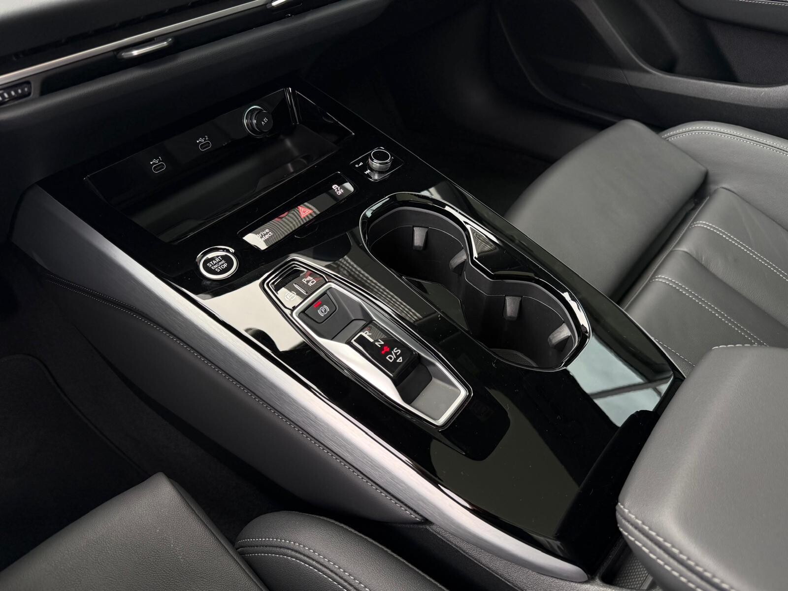 Audi A5 Avant - zdjęcie 35