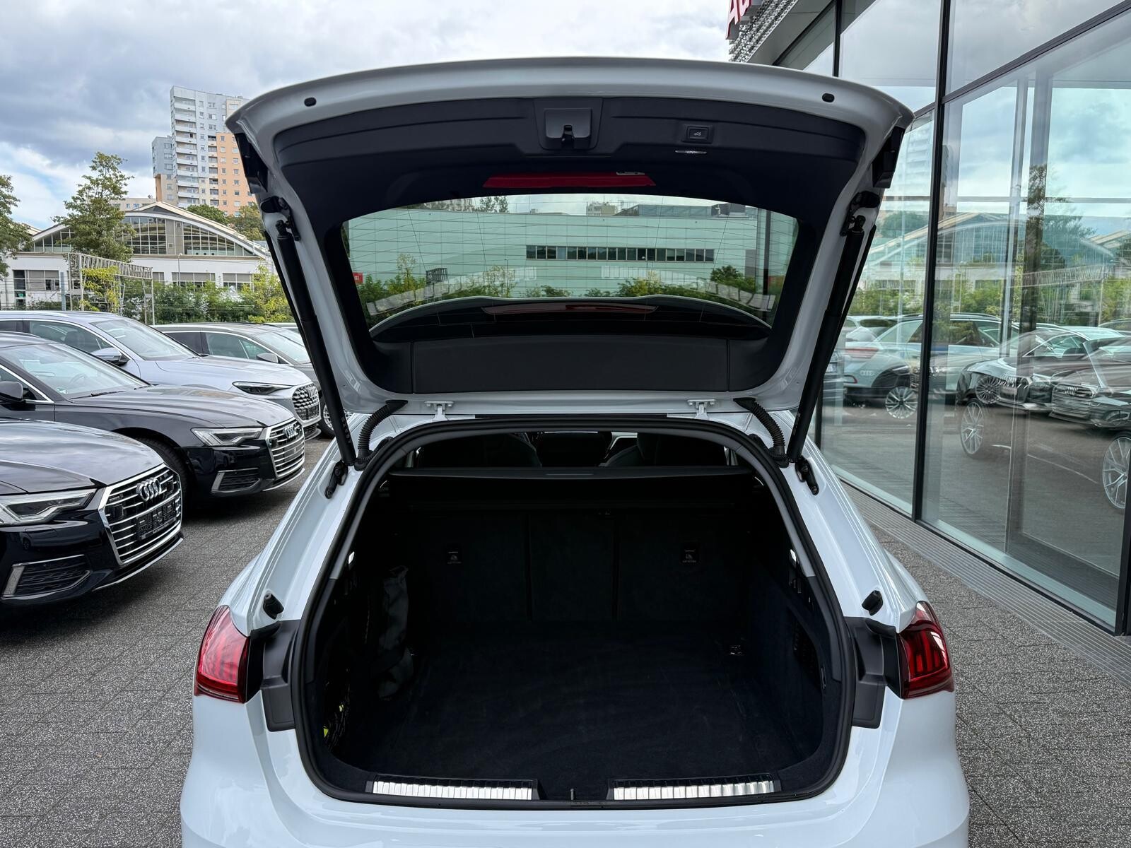 Audi A5 Avant - zdjęcie 10