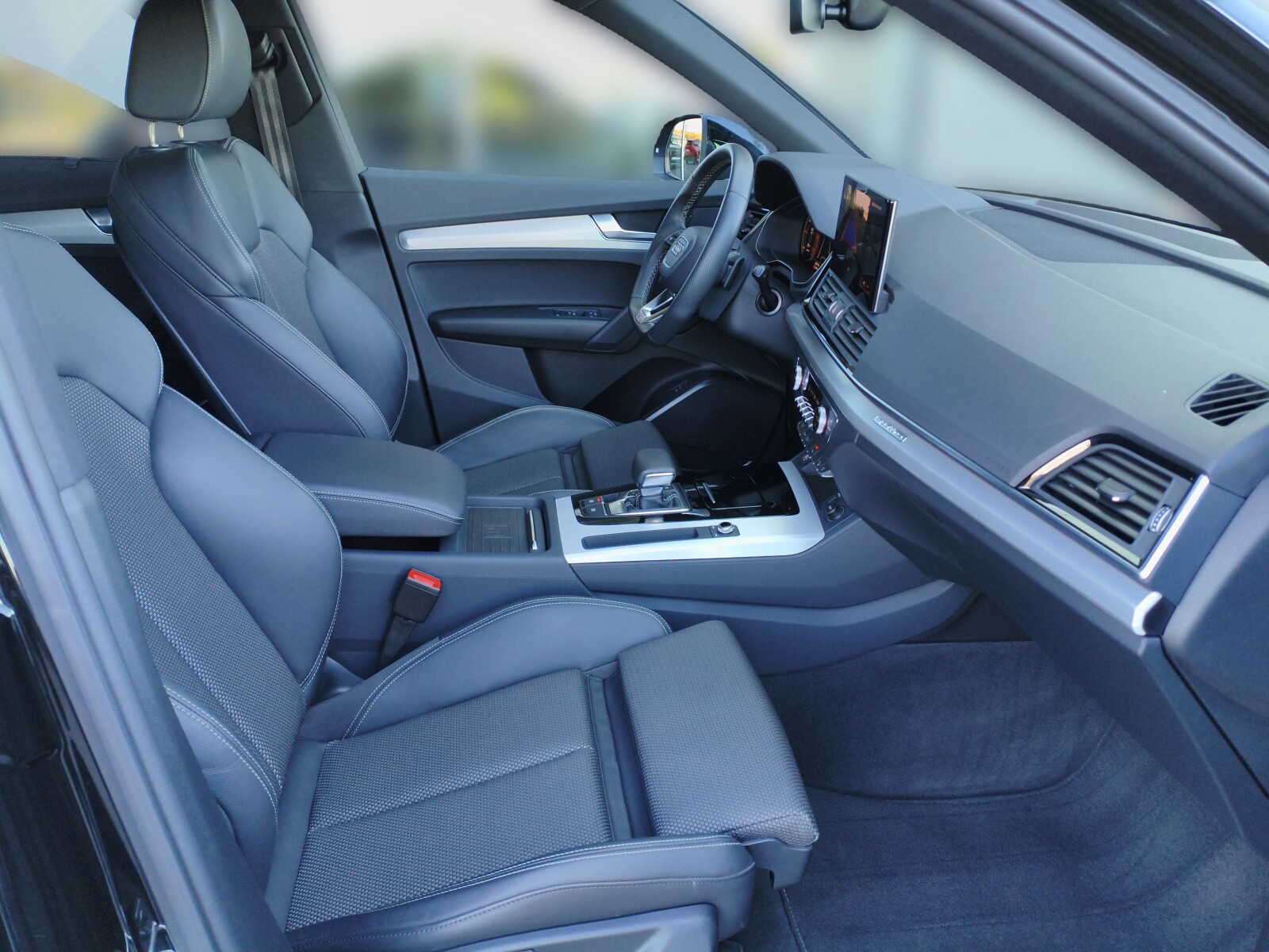 Audi Q5 - zdjęcie 12