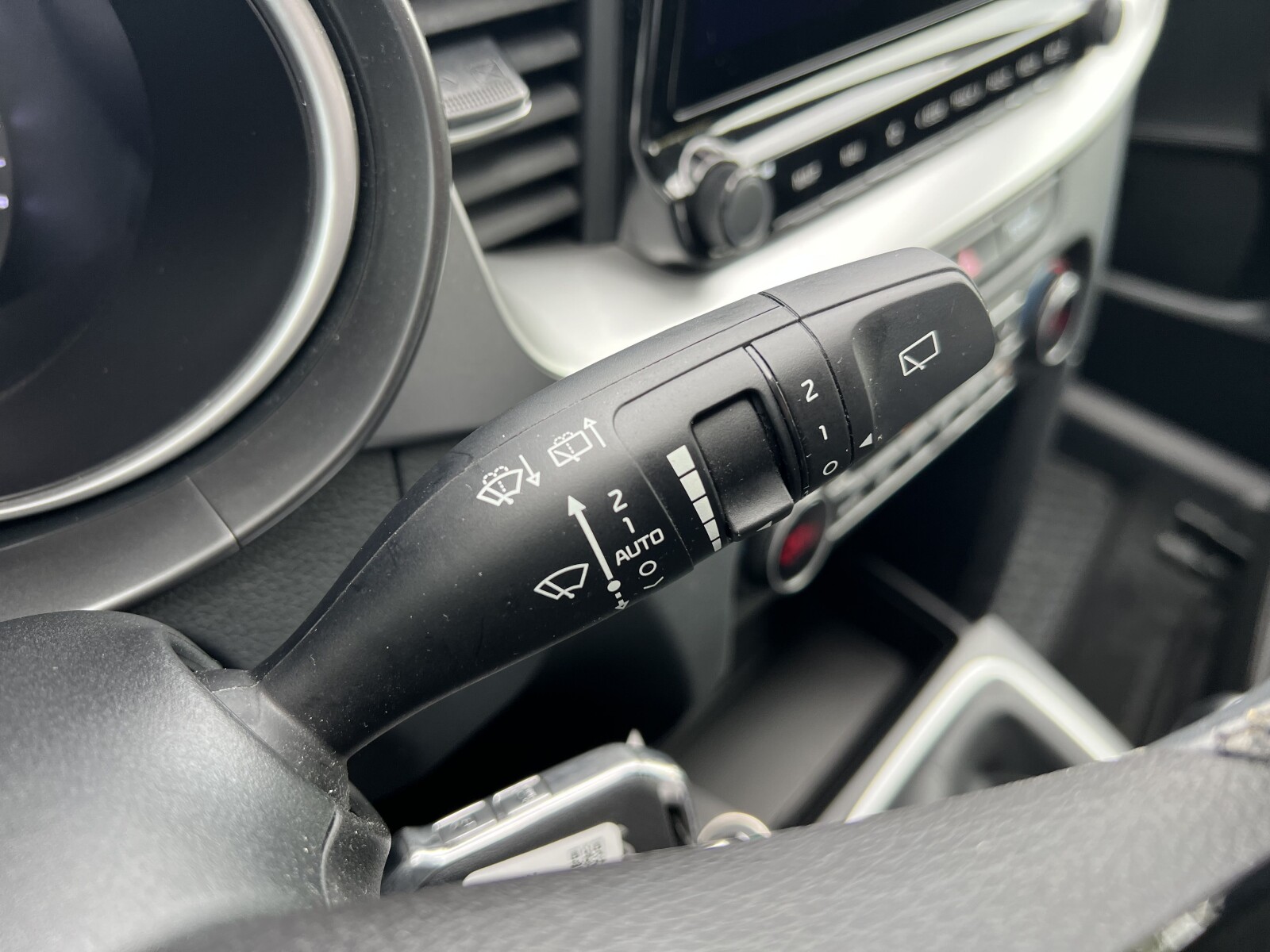 Kia Ceed - zdjęcie 12