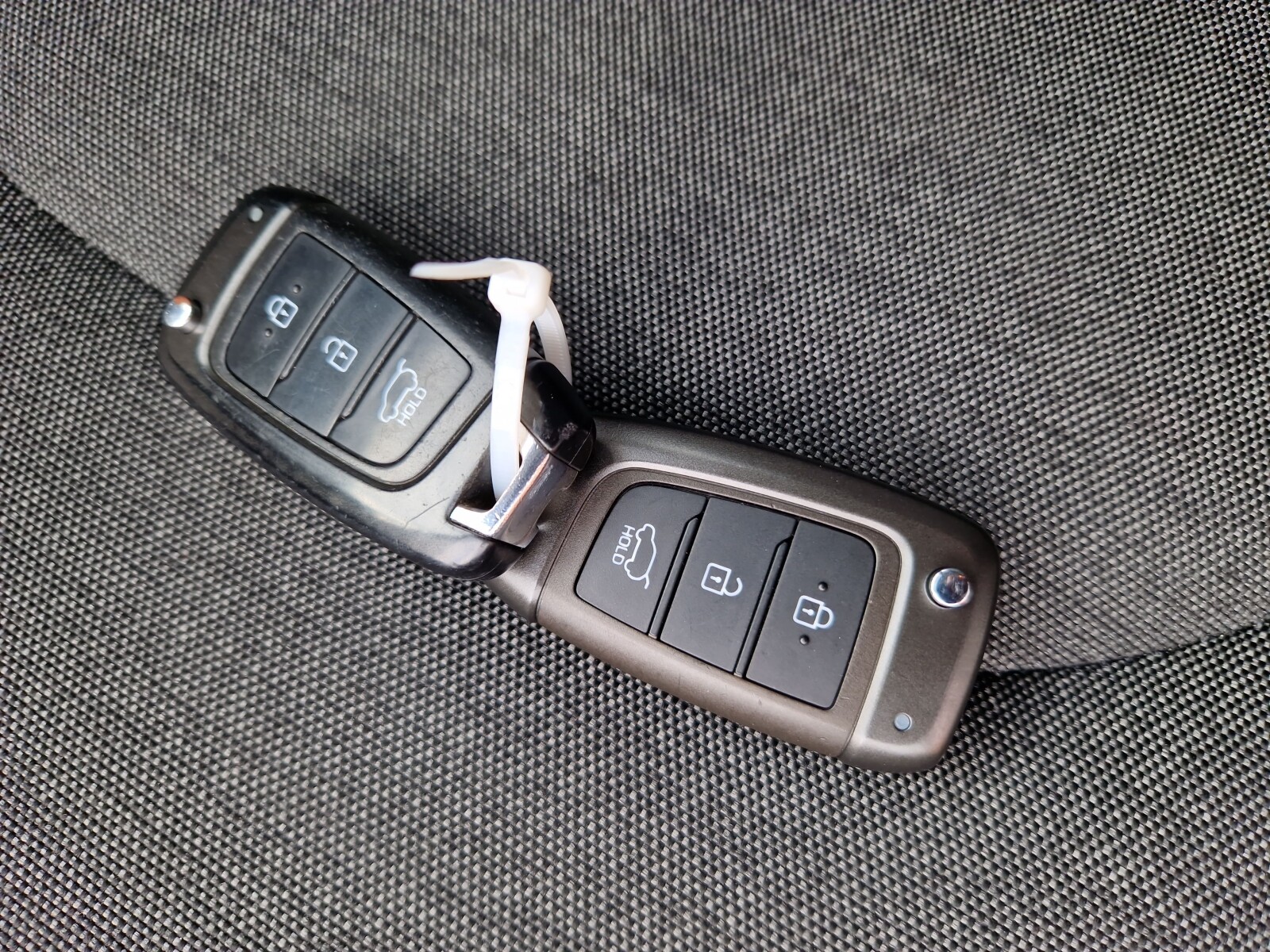 Hyundai i30 - zdjęcie 26