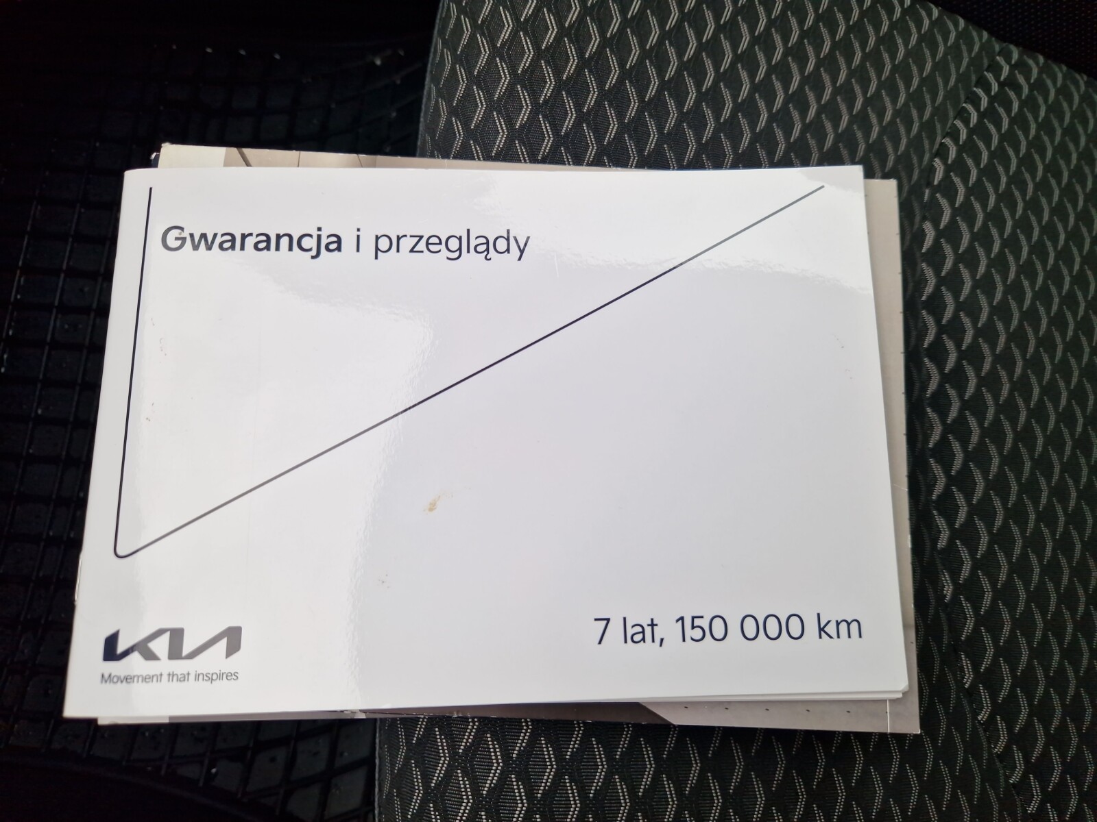 Kia Ceed - zdjęcie 24