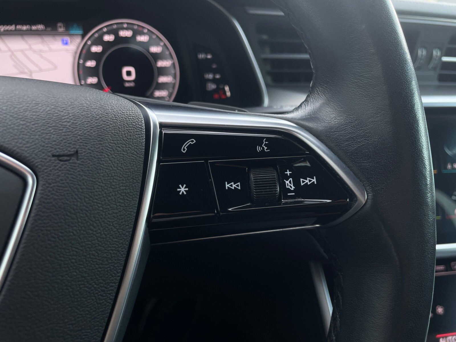 Audi A6 Avant - zdjęcie 25