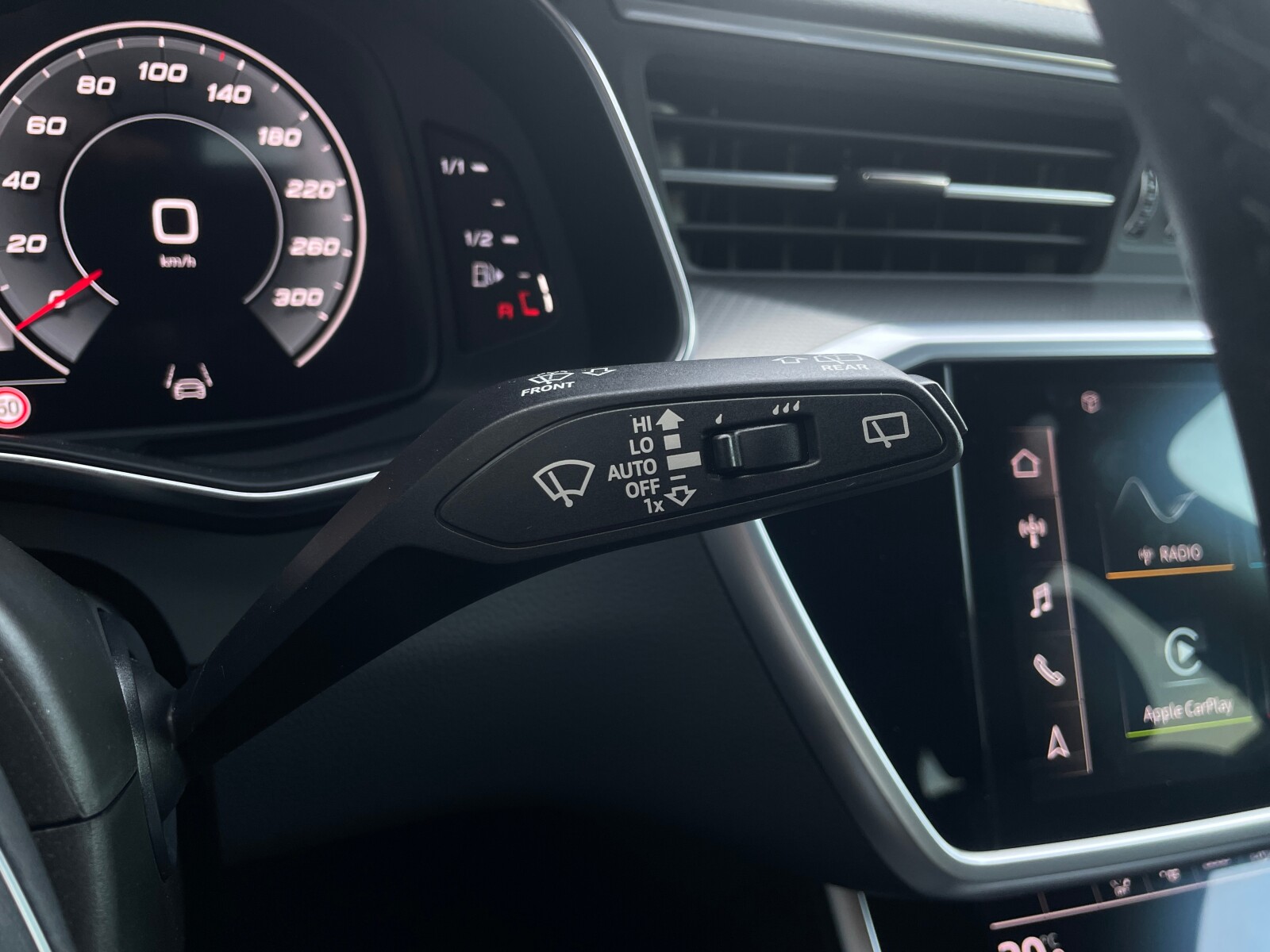 Audi A6 Avant - zdjęcie 26