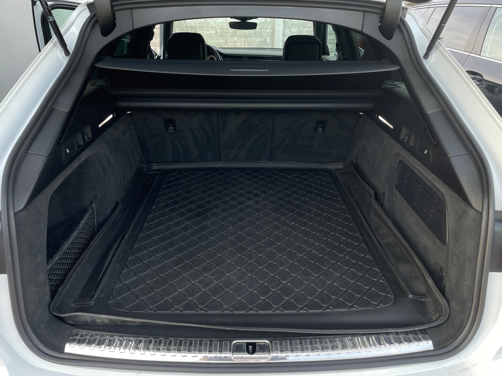Audi A6 Avant - zdjęcie 13