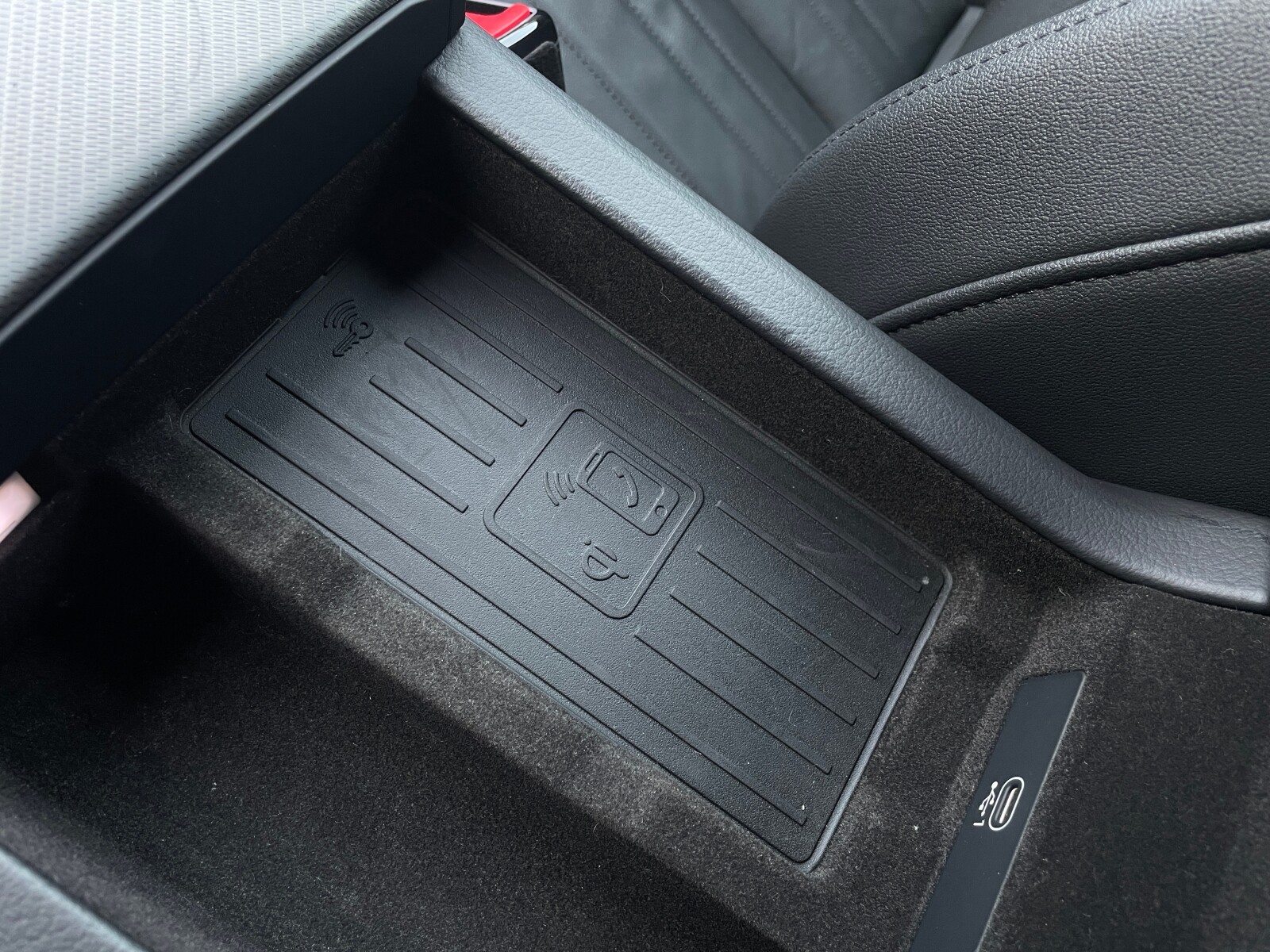 Audi A6 Avant - zdjęcie 37